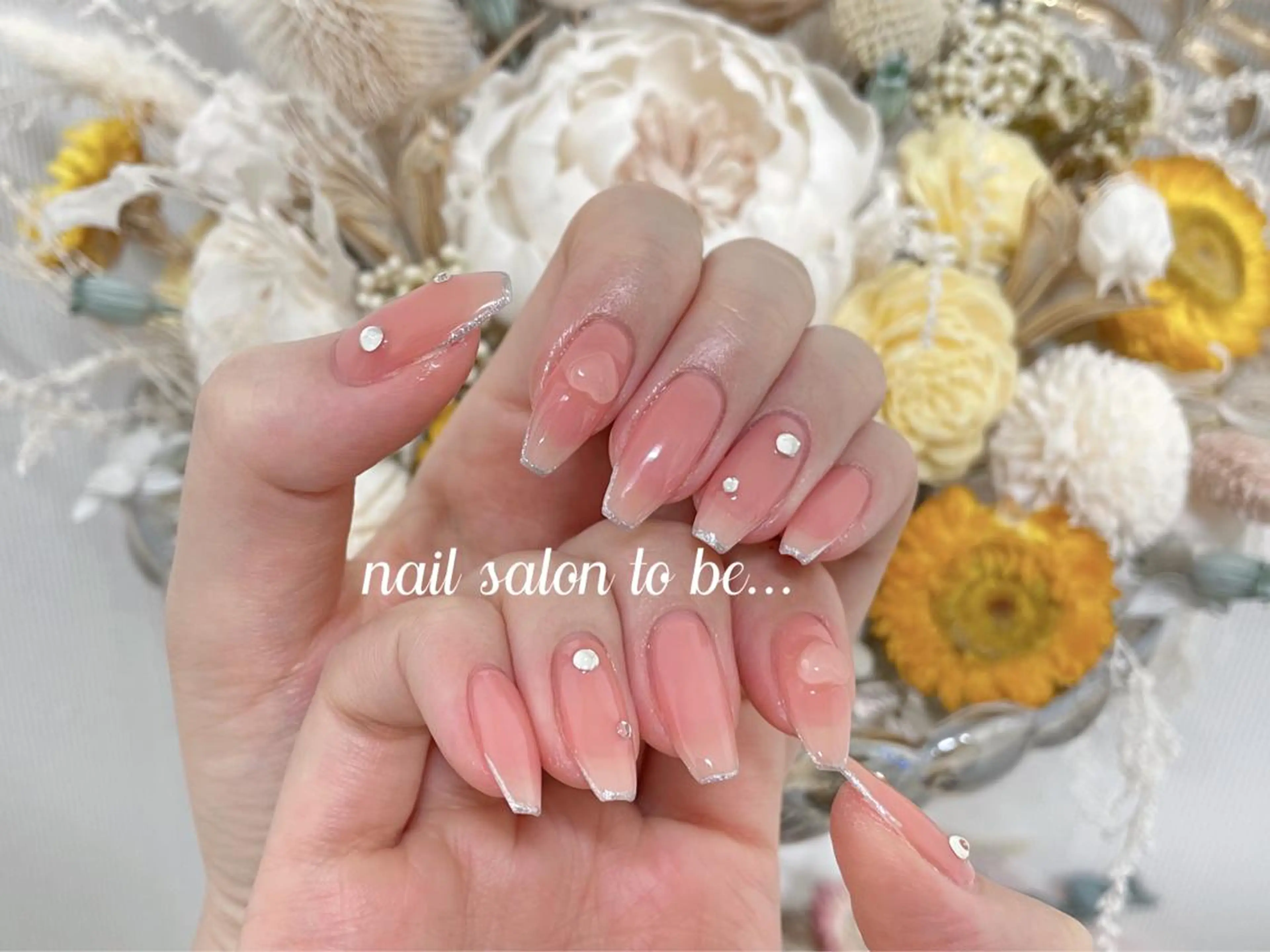 ネイル Nail Salon To Beのネイルデザイン