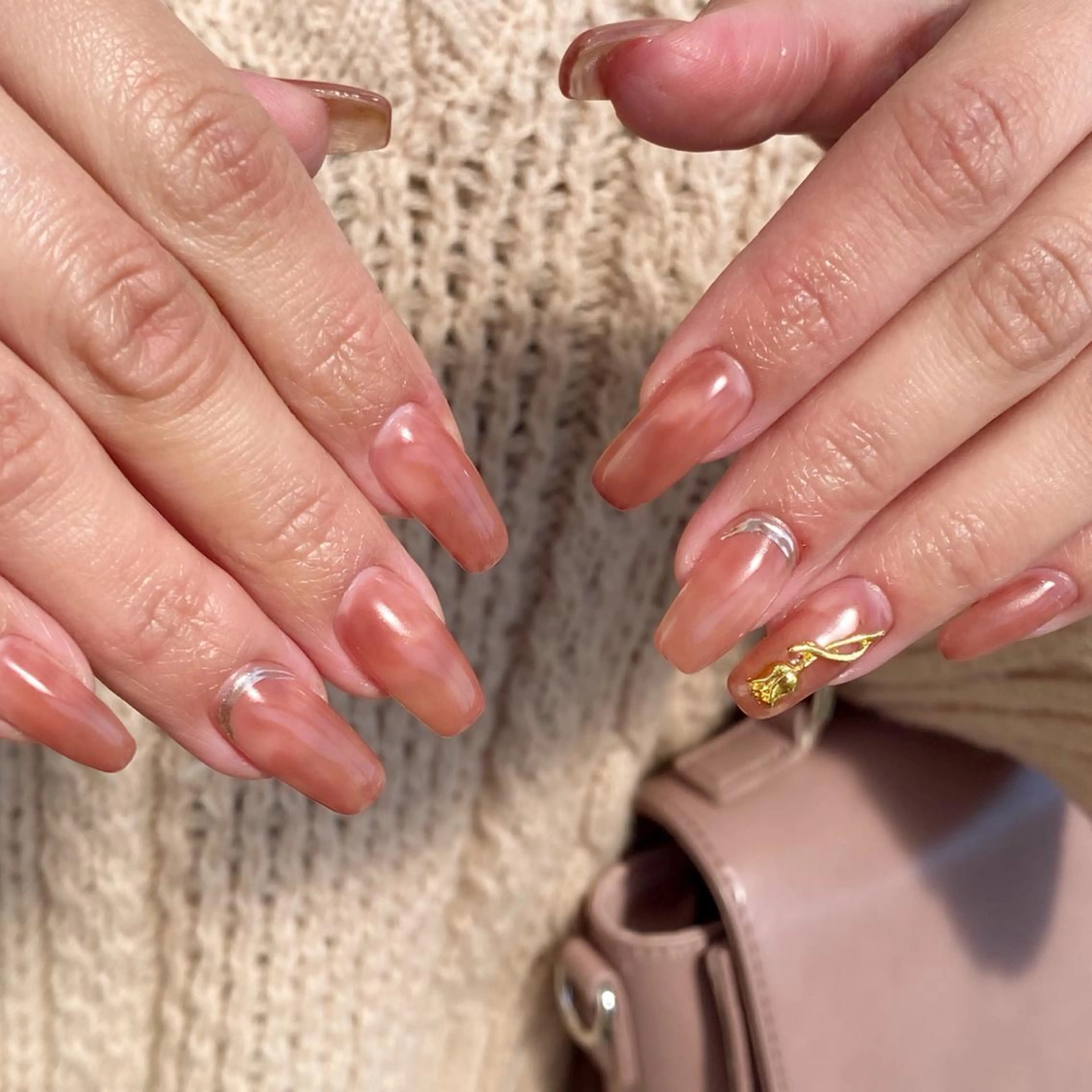 ネイル ミラーネイル ハンドネイル ハンドケア nail salon BONO所属・nail salon アトリエBONOのネイルデザイン