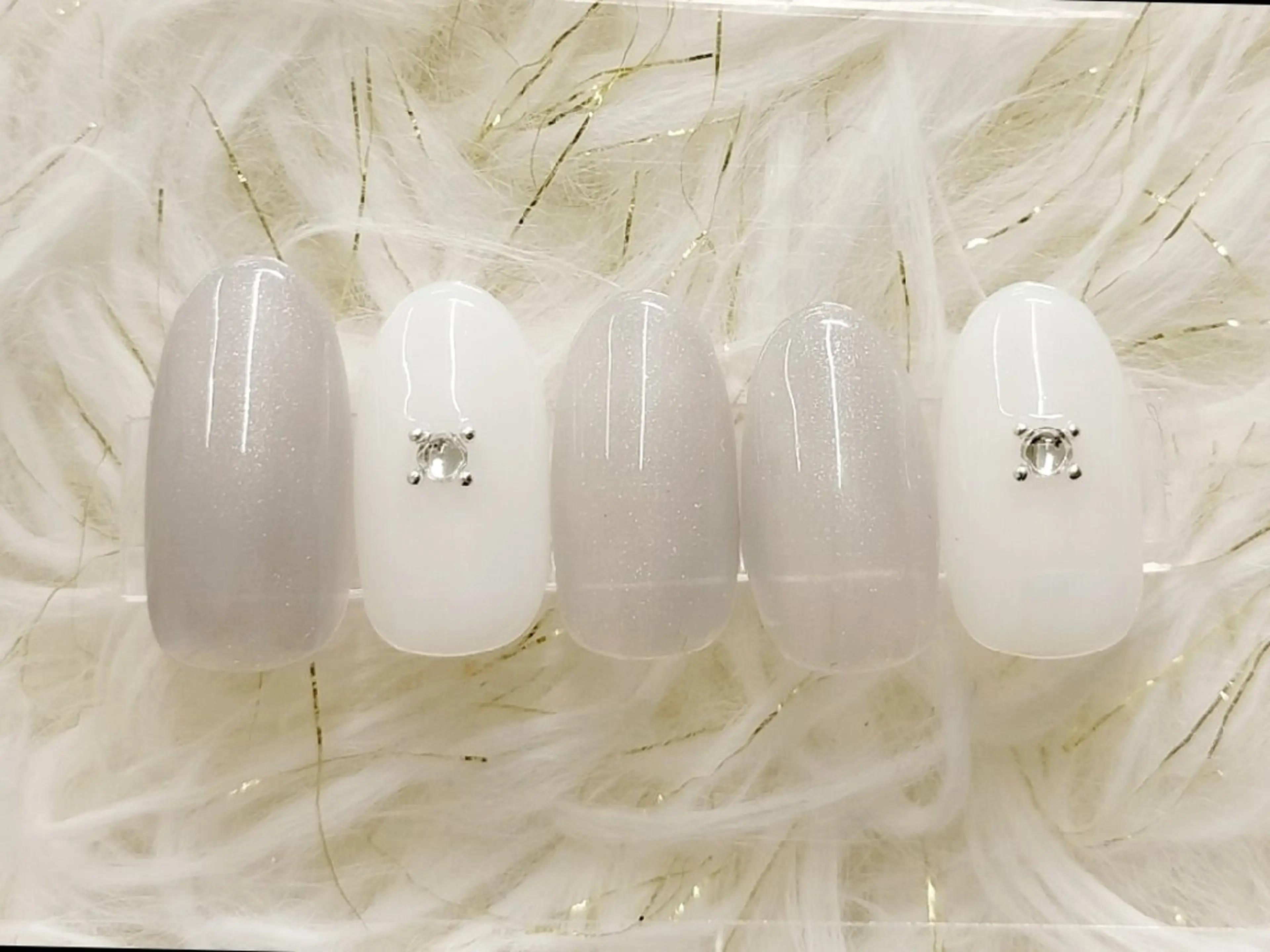 ネイル シンプルネイル ハンドネイル She by M【シーバイエム】パラジェル/ニュアンスネイル所属・She by M. Ryoukaのネイルデザイン