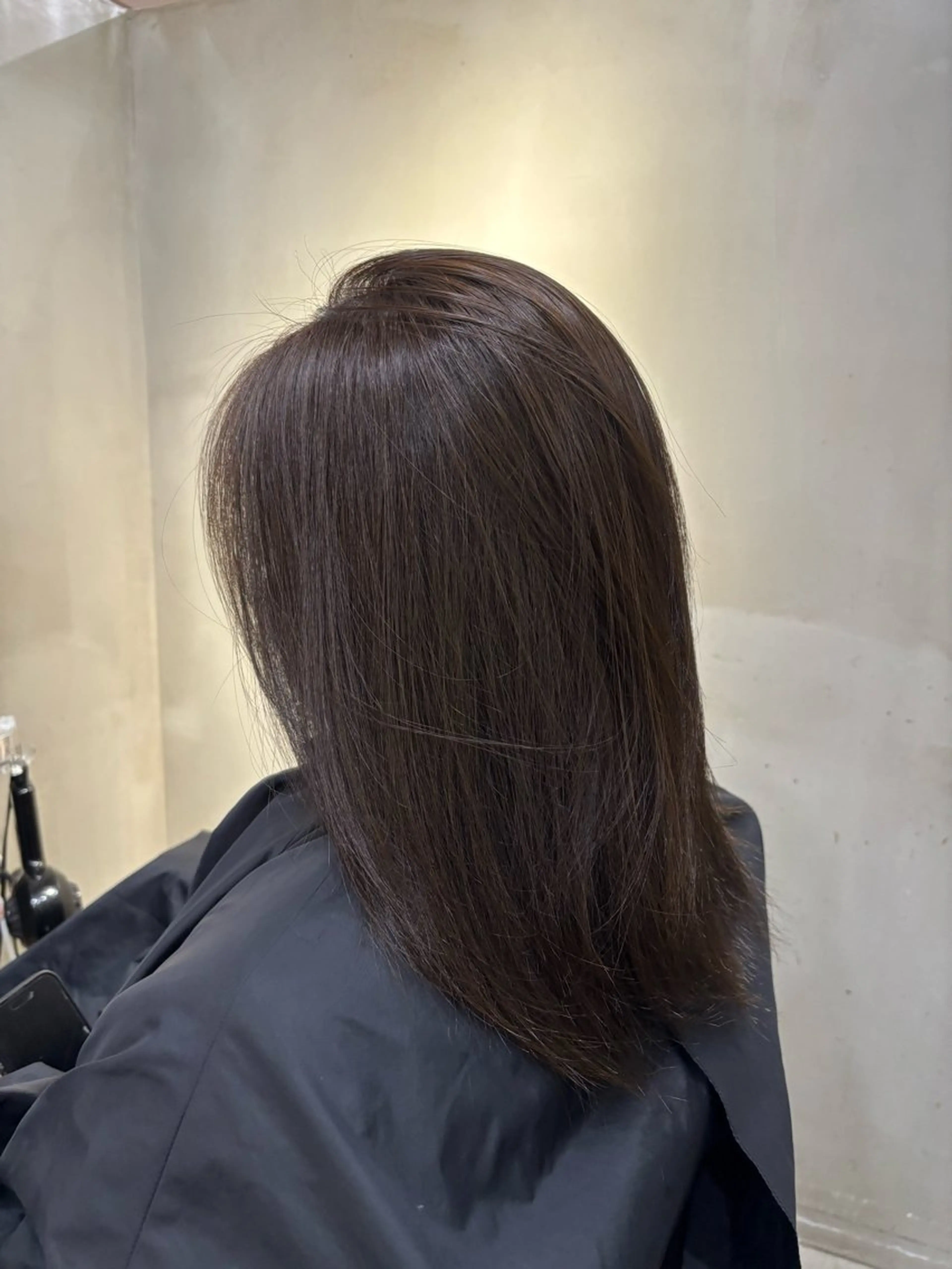 ミディアム カラー ベージュカラー オリーブベージュ ヘアカラー VOYAGE所属・中園 康のヘアスタイル