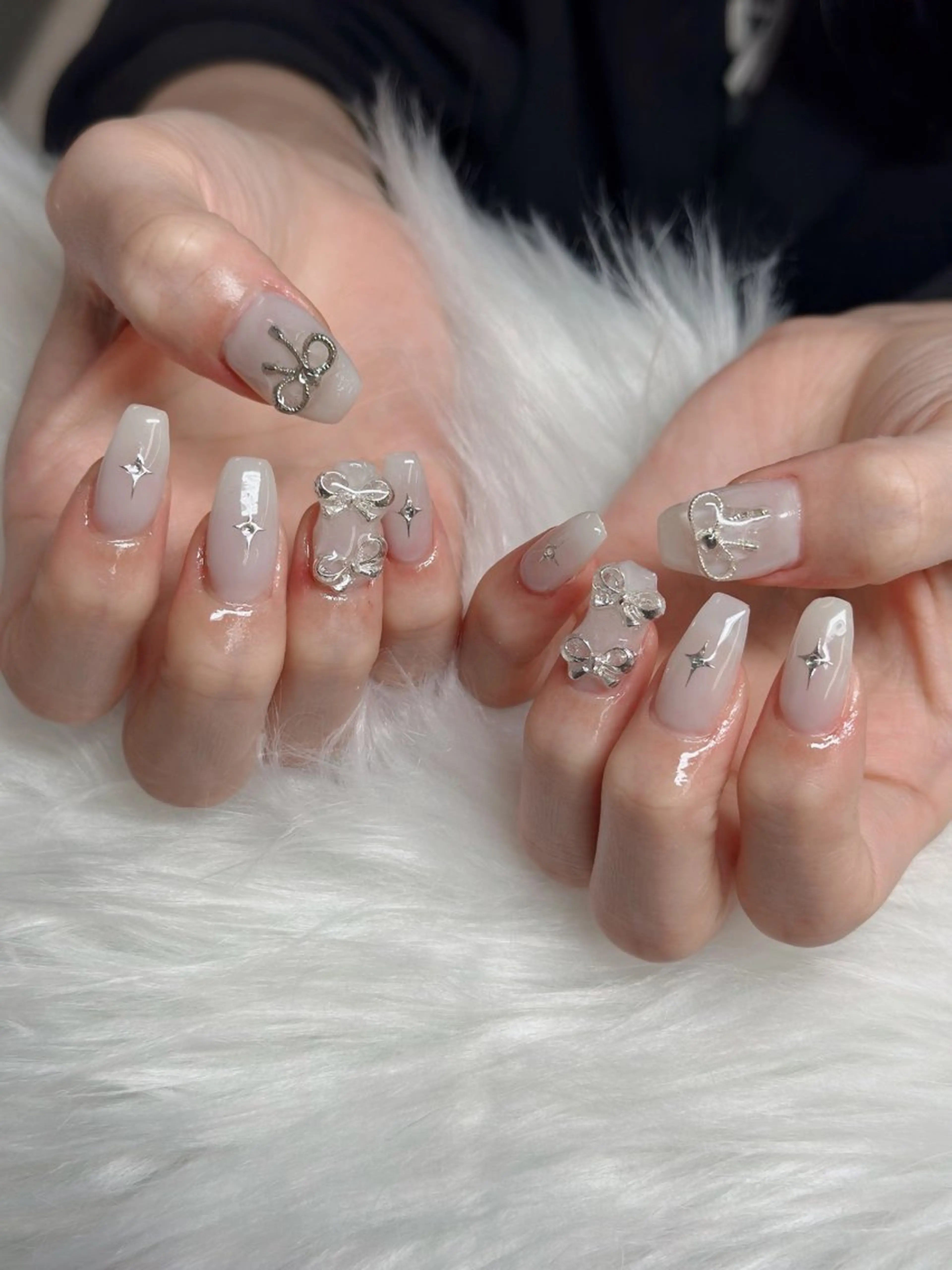 ネイル フレンチネイル ジェルネイル 韓国ネイル マグネットネイル ネイルチップ Anh 高田馬場のネイルデザイン