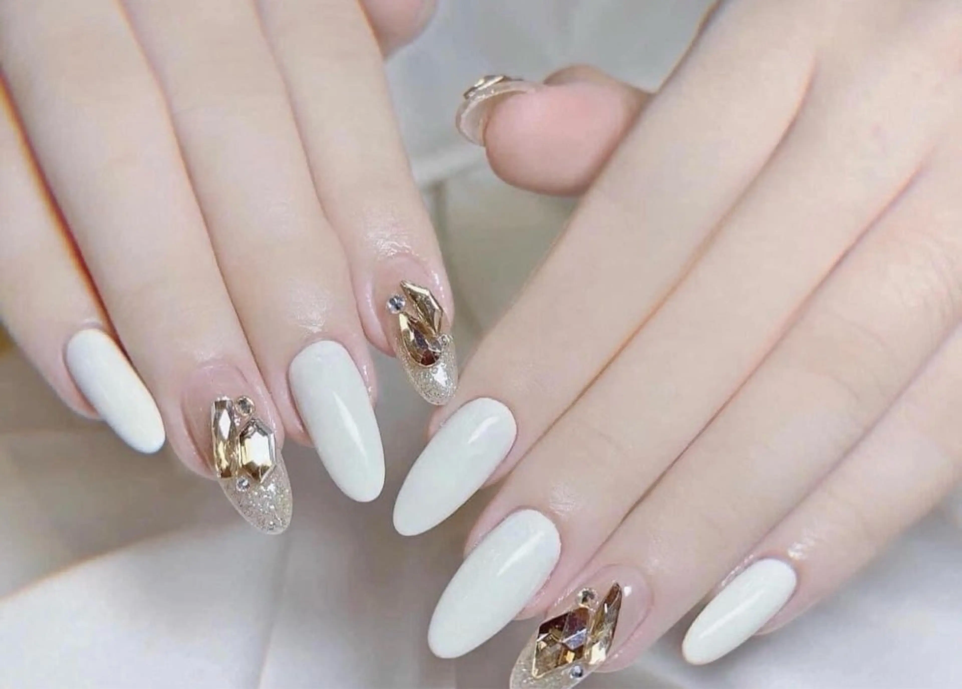 ネイル 米澤 ハナユキのネイルデザイン