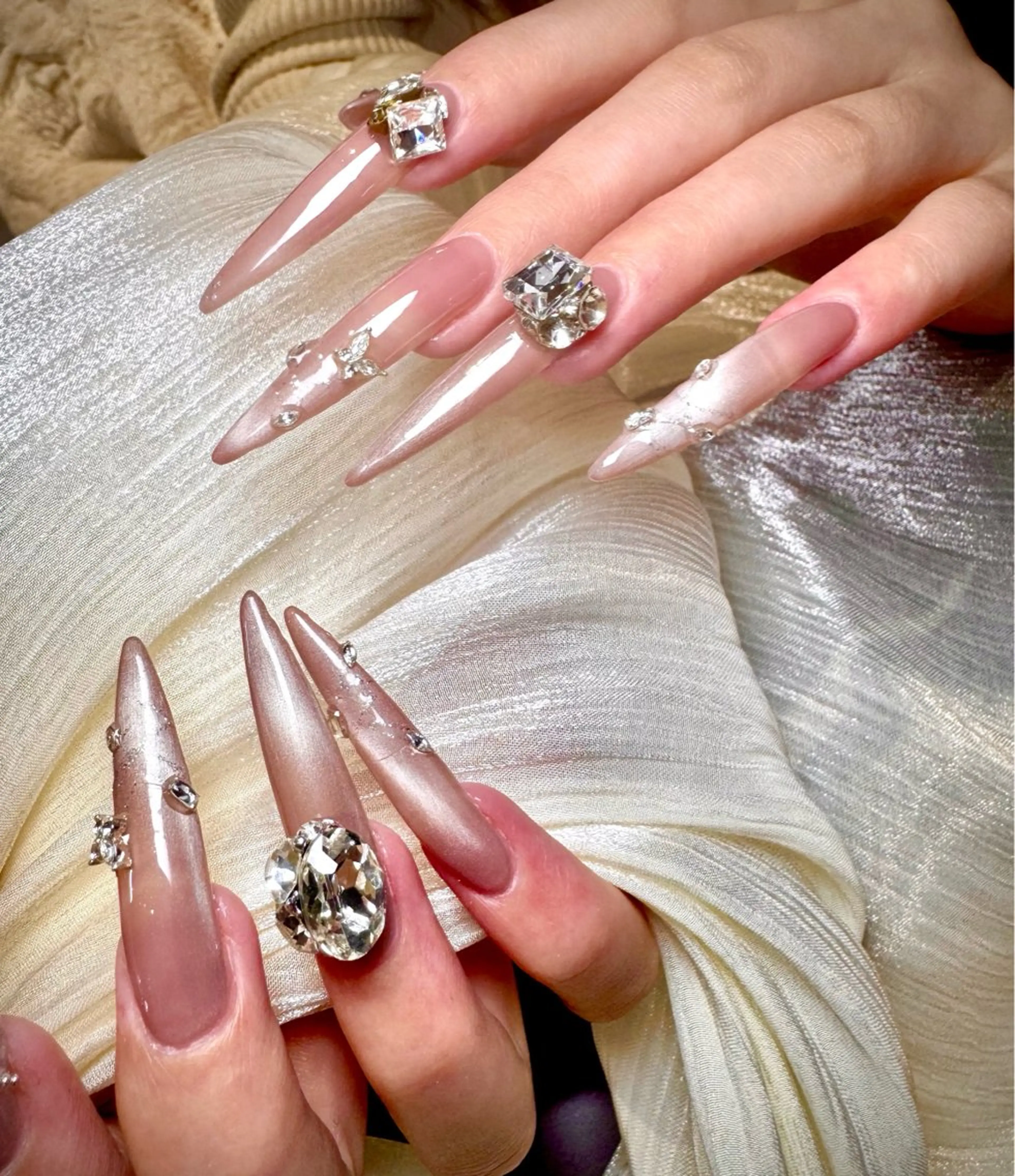 ネイル BEAUTY NAIL SALON所属・beautynail Emiのネイルデザイン