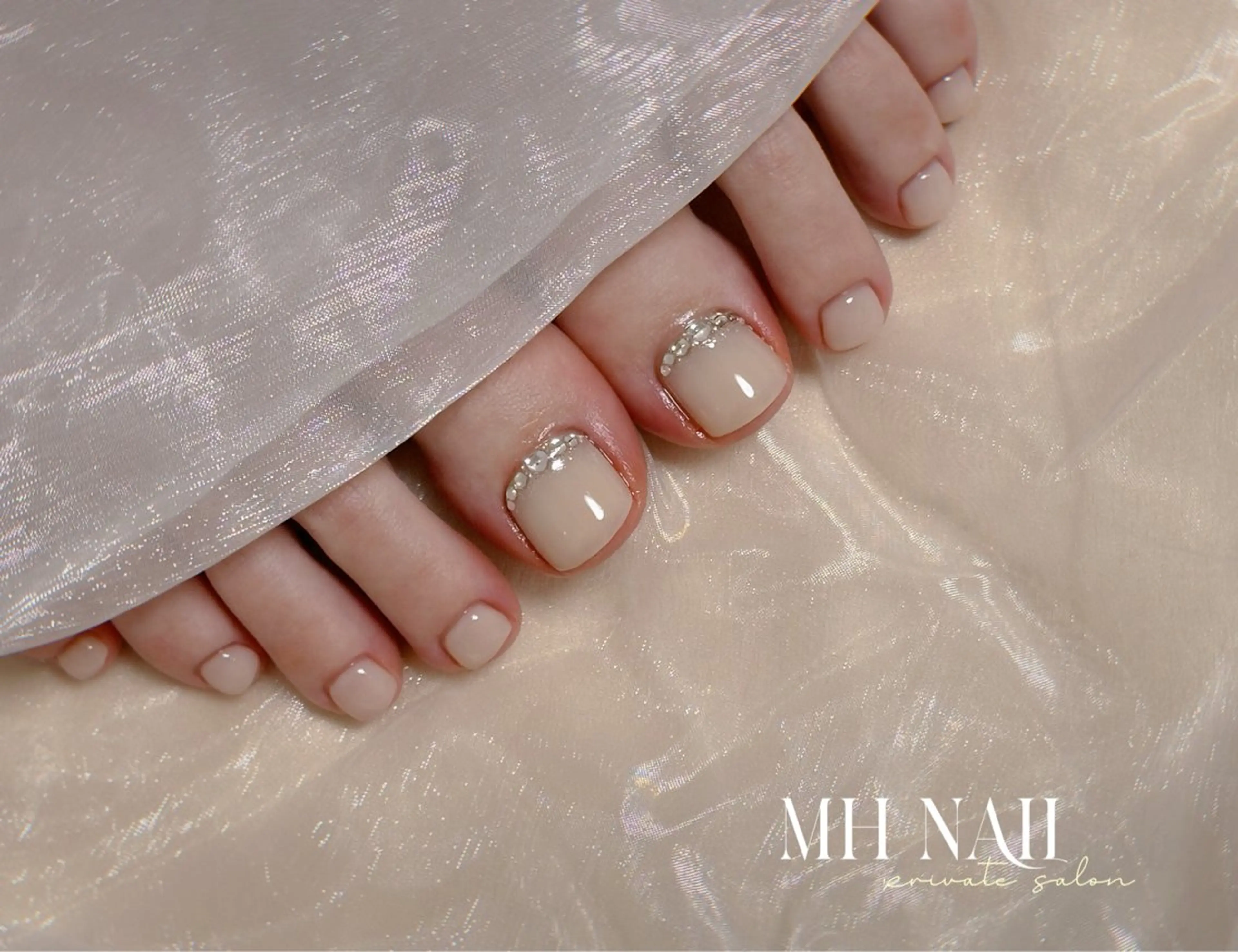 ネイル フットネイル MH Nailのネイルデザイン
