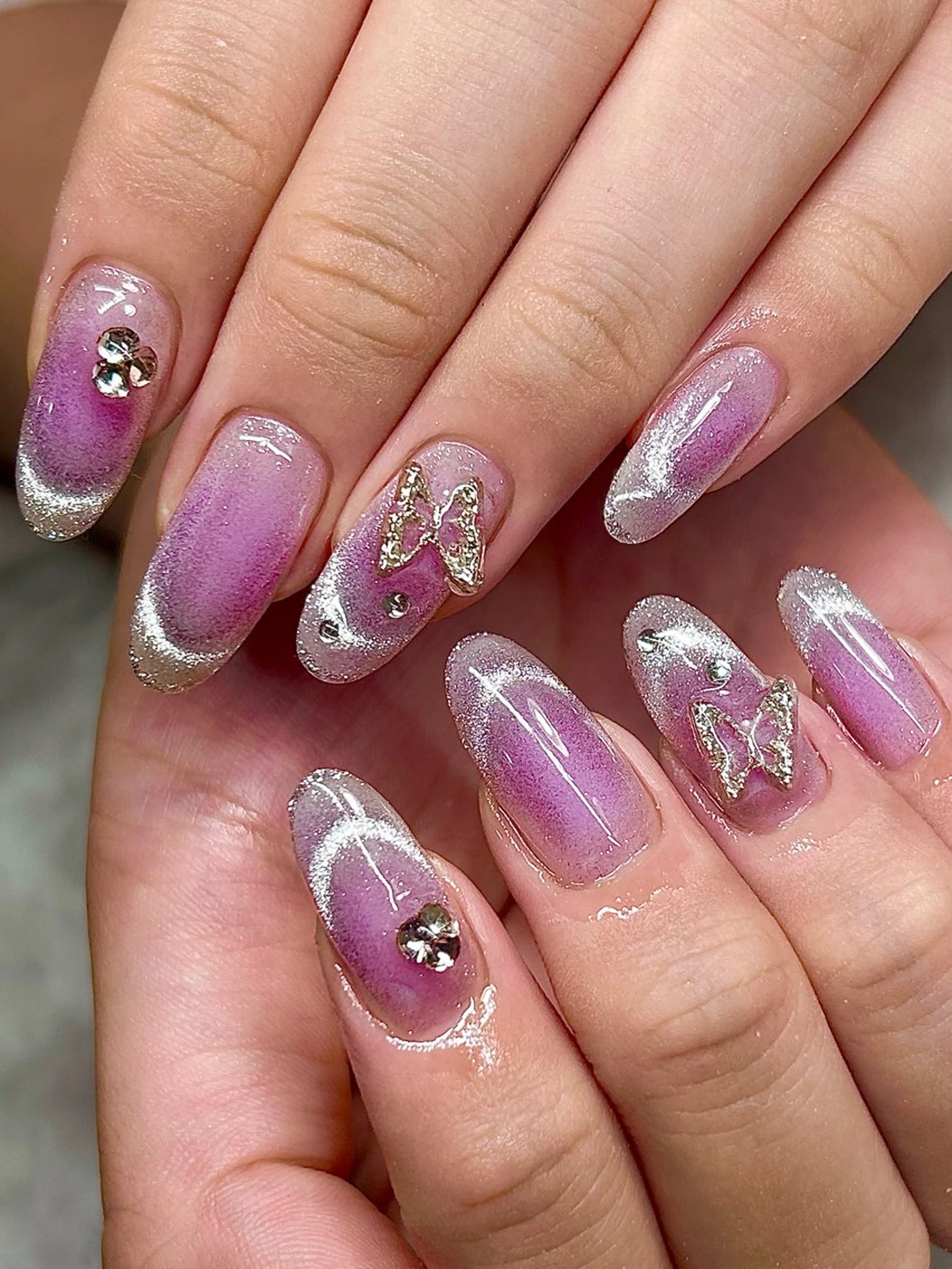 ネイル REBEST Tommyのネイルデザイン