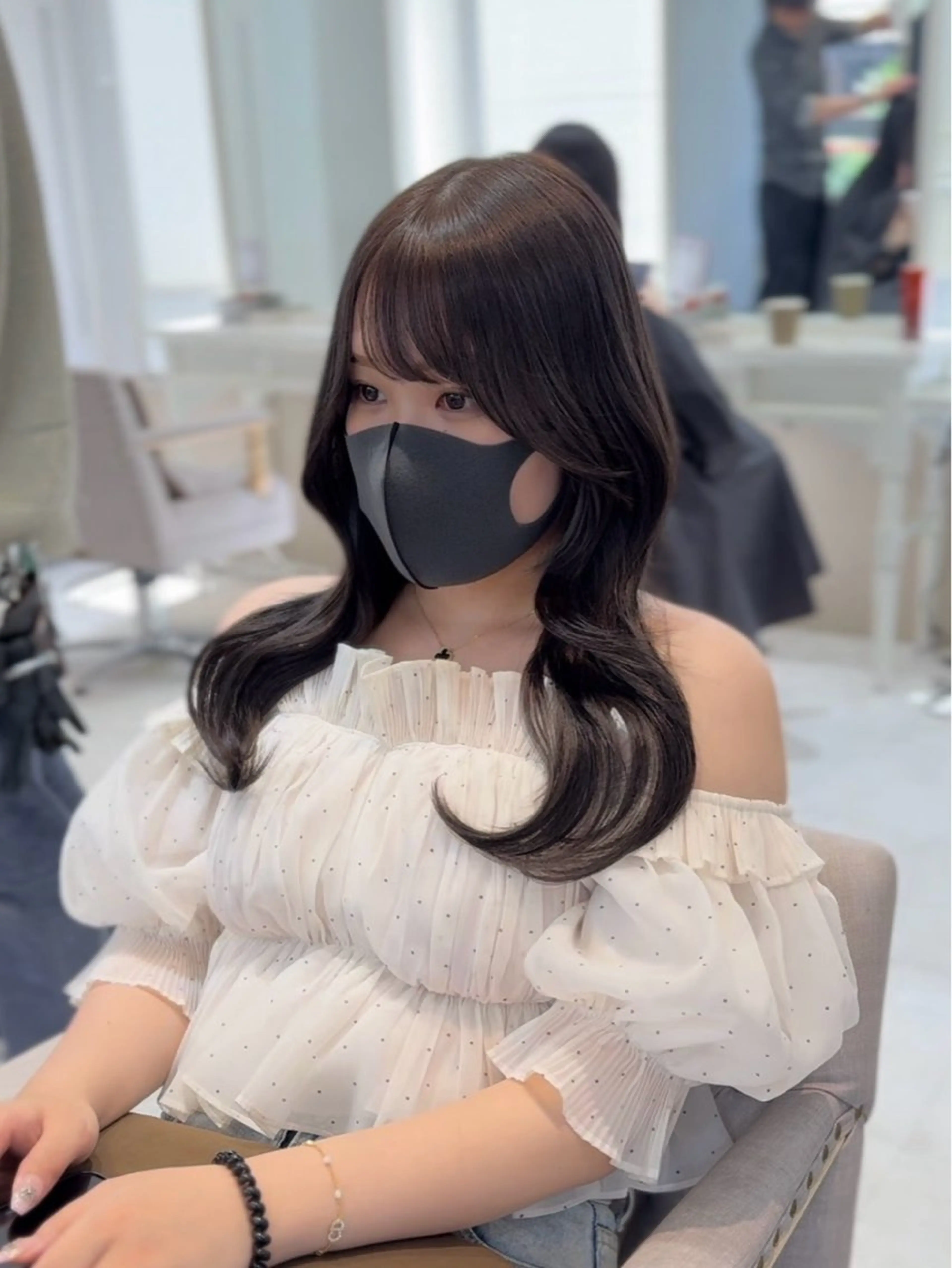 セミロング 韓国風ヘア レイヤーカット 神戸でブリーチなら puty/レイヤーのヘアスタイル