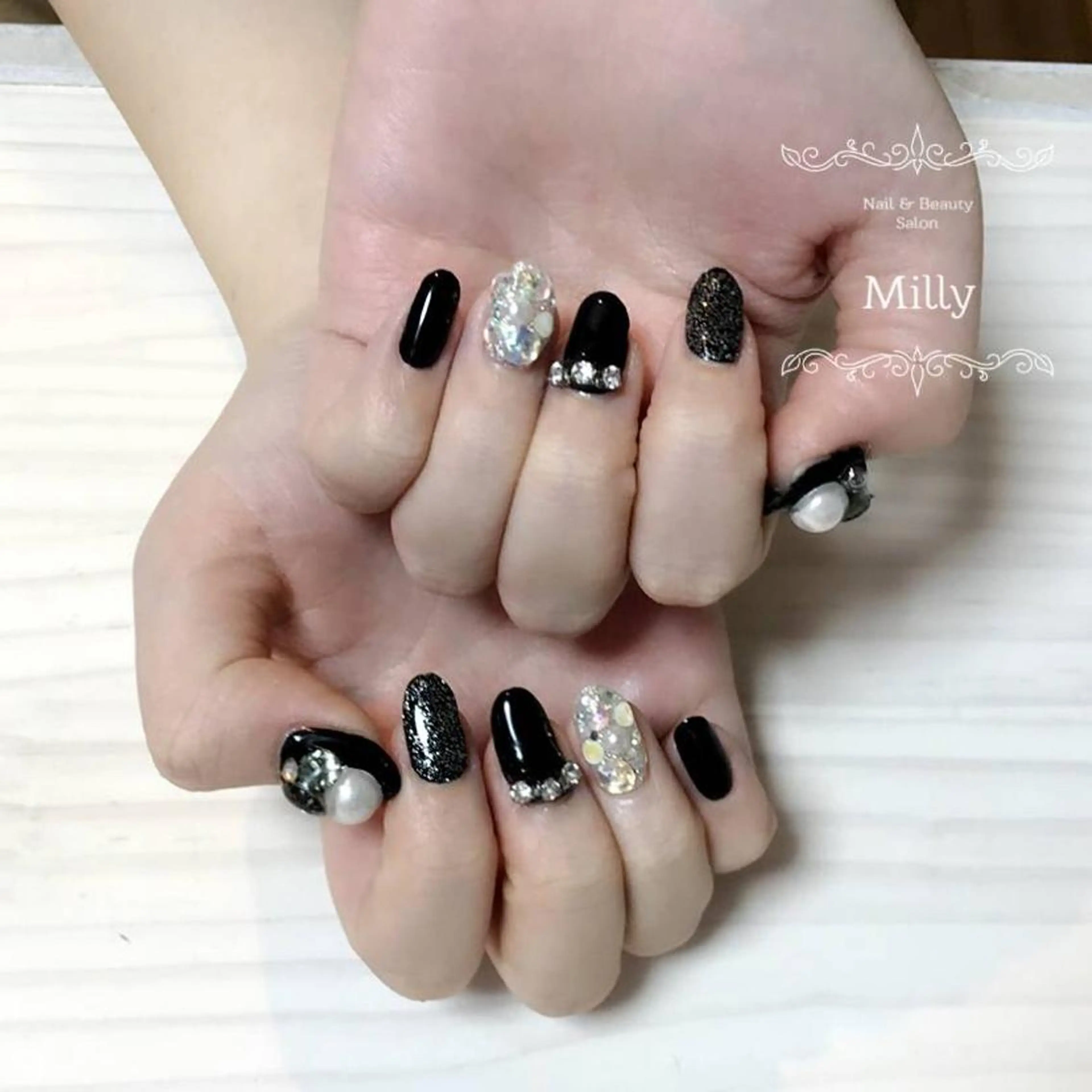 ネイル 成人式 milly nail （予約担当)のネイルデザイン