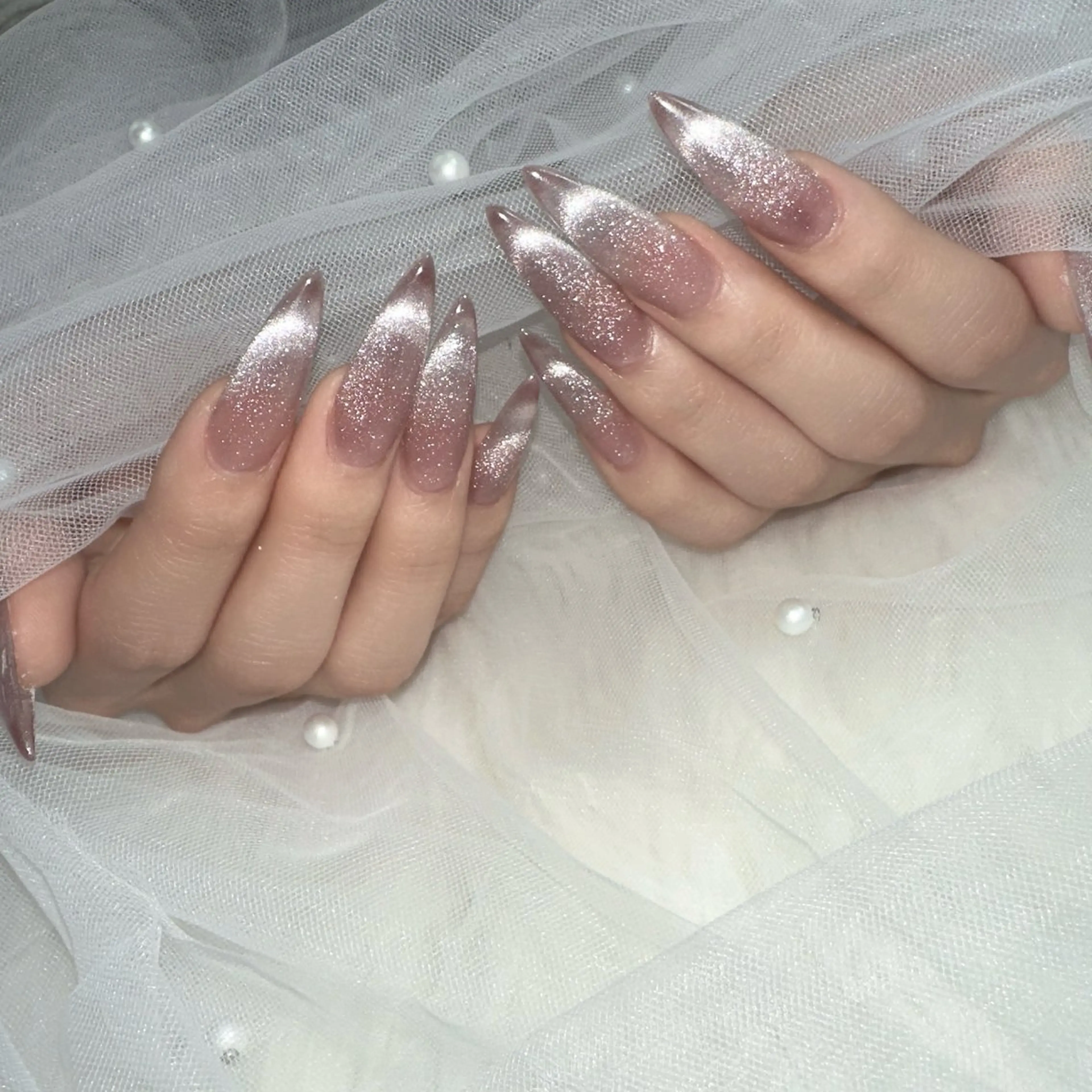 ネイル アートネイル ジェルネイル グラデーション キラキラネイル ラメ(グリッター) ハンドネイル Viola. 優花のネイルデザイン