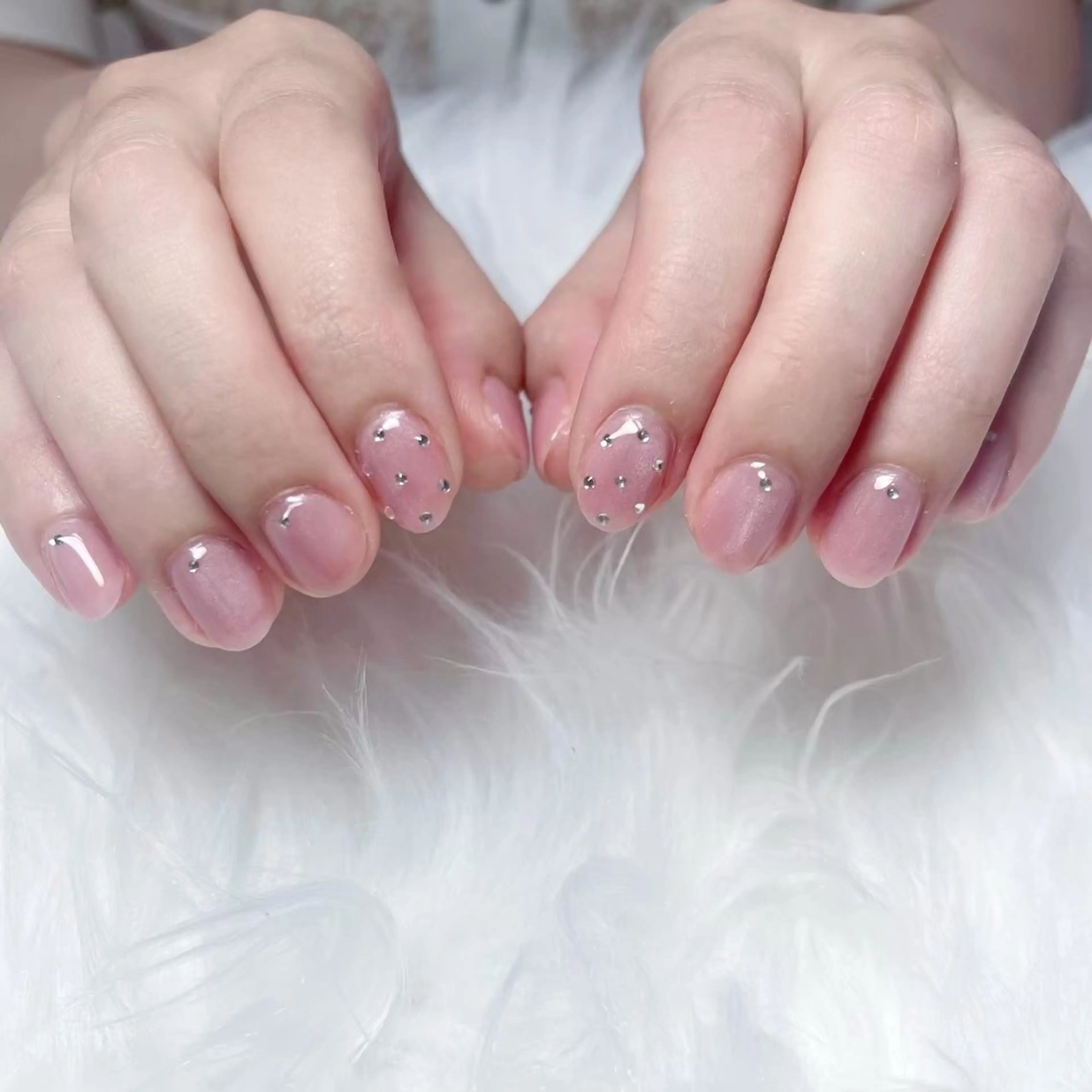 ネイル WHITE NAIL所属・澤村 七海のネイルデザイン