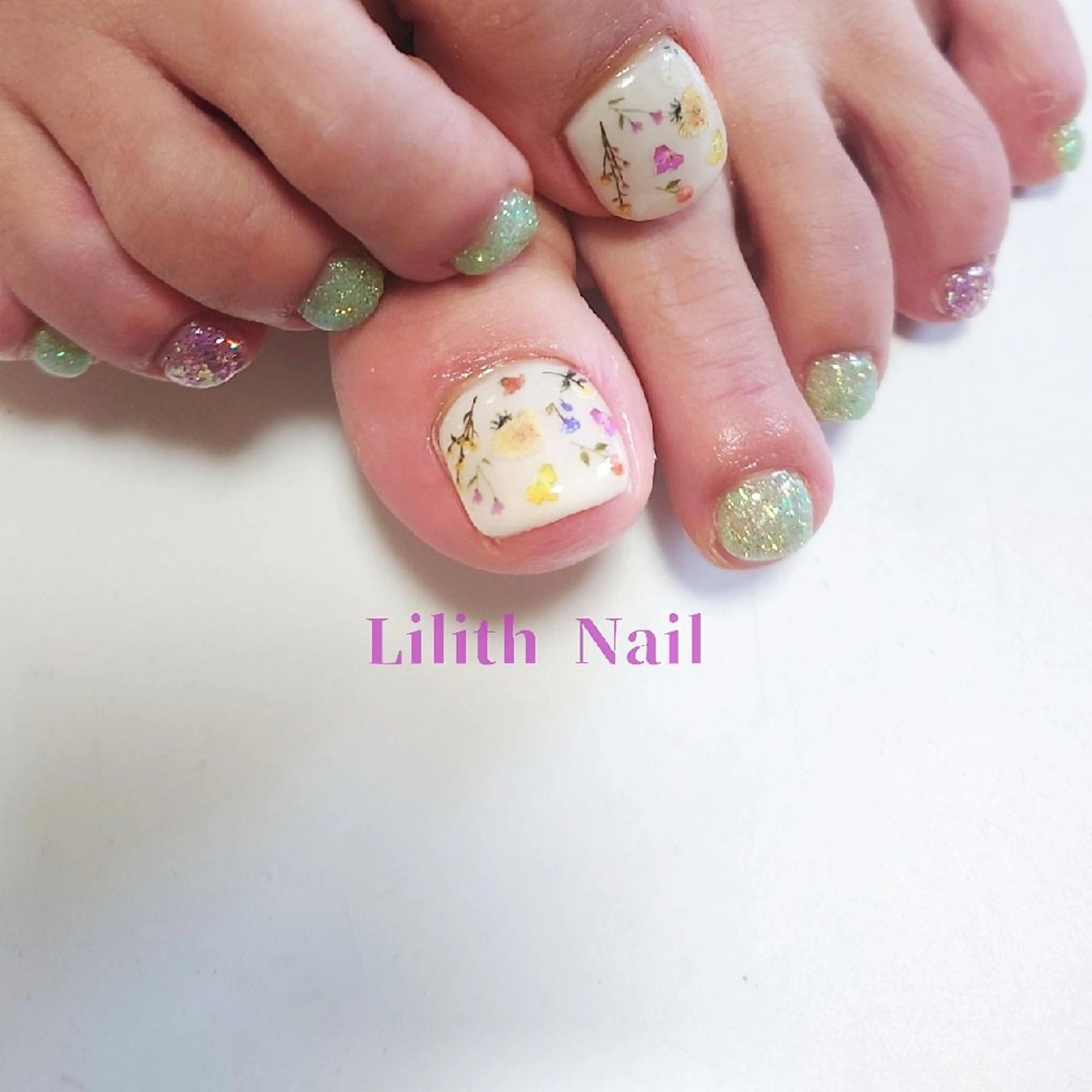 ネイル アートネイル ハンドネイル Lilith Nailのネイルデザイン