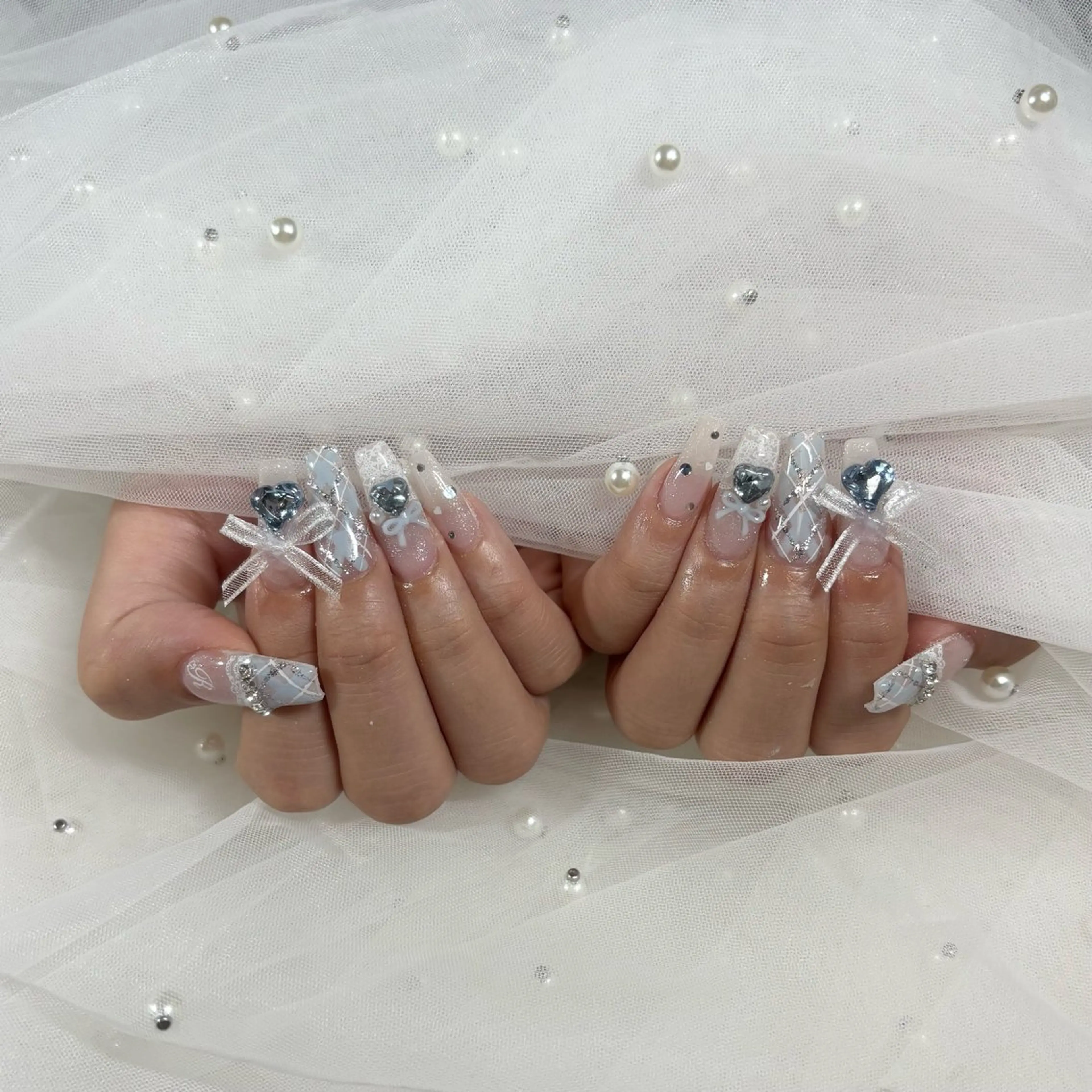 ネイル ハンドネイル ୨୧ mio୨୧のネイルデザイン