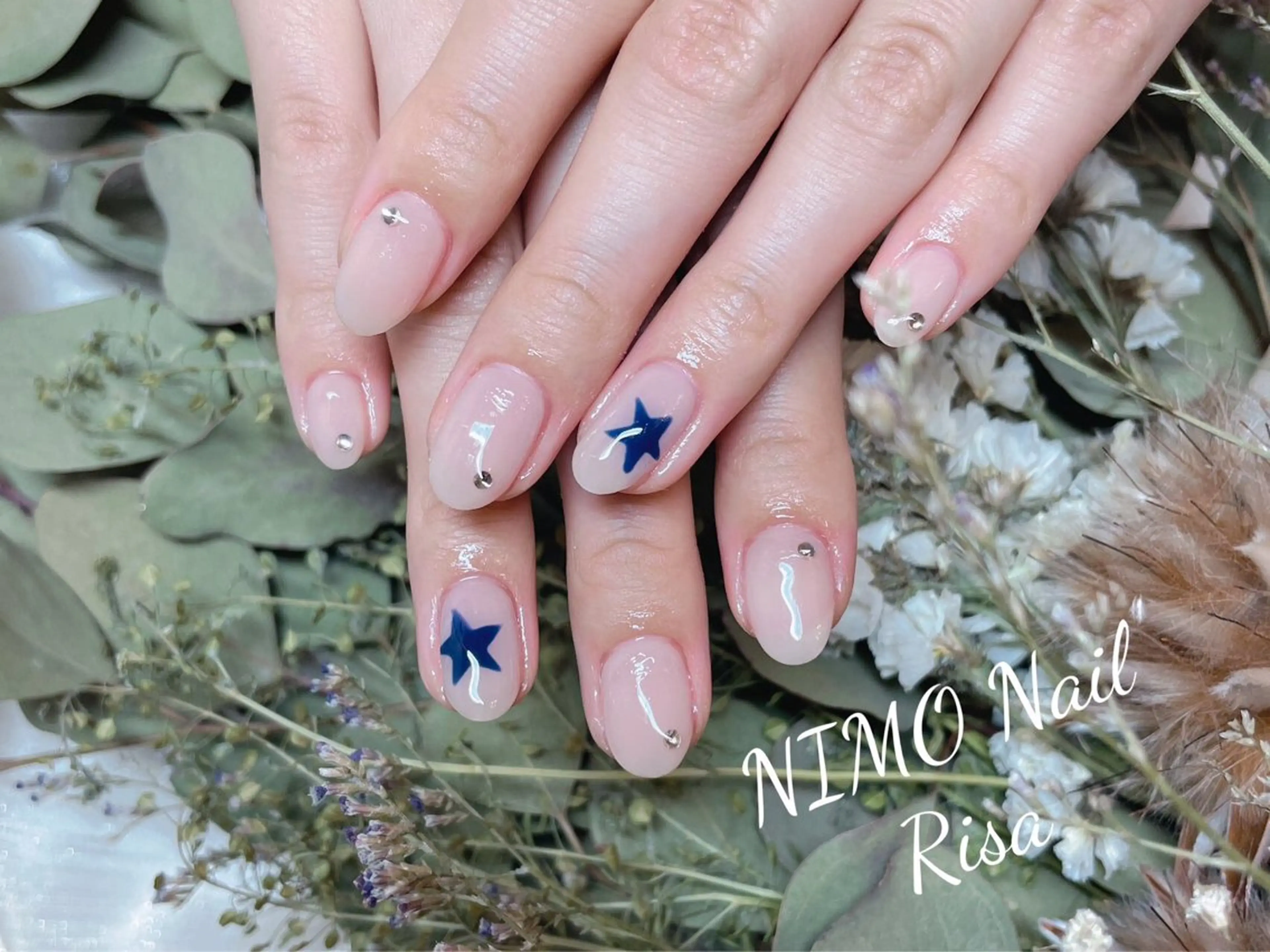 ネイル ハンドネイル RI SA☀️ リサのネイルデザイン