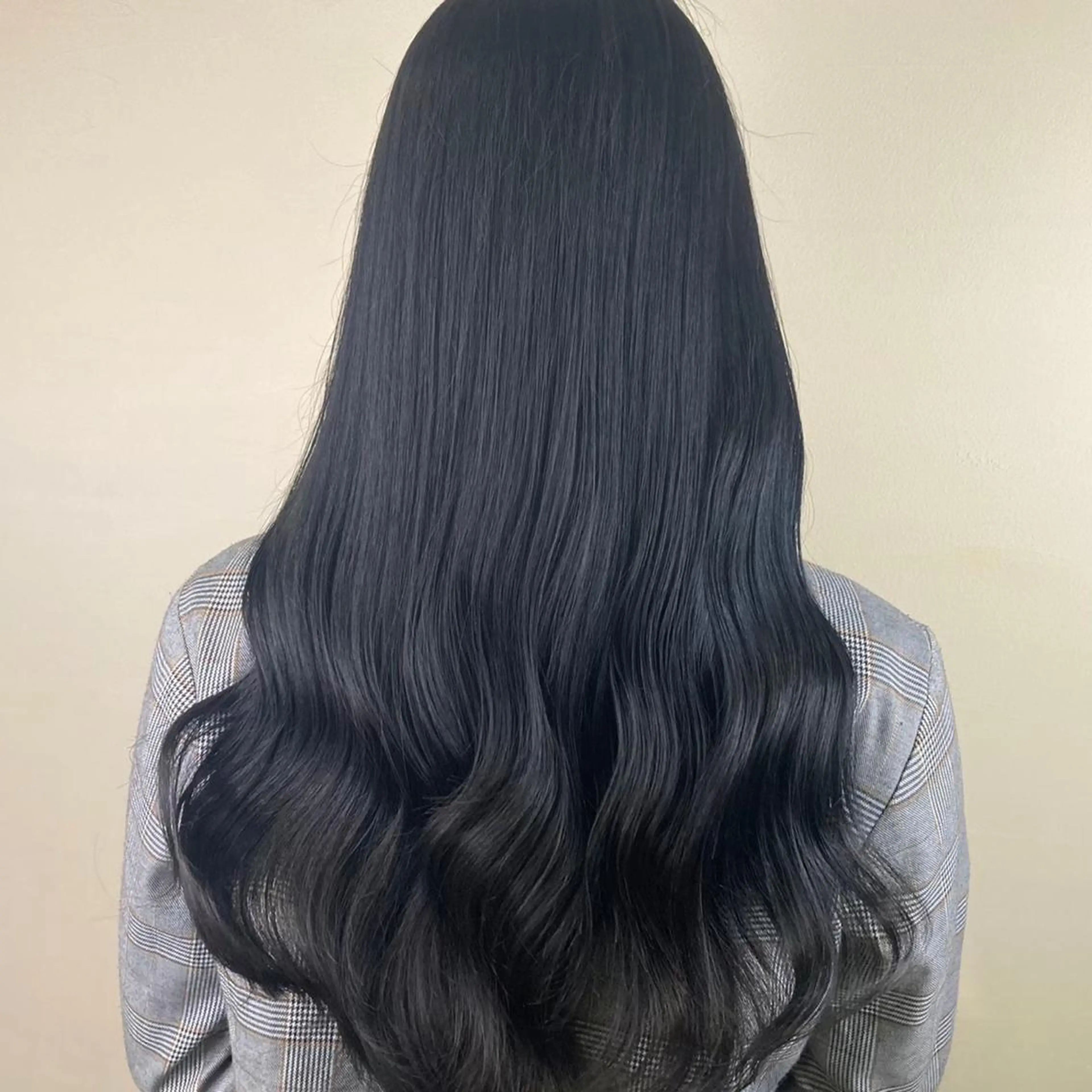 カラー inity Esakaのヘアスタイル