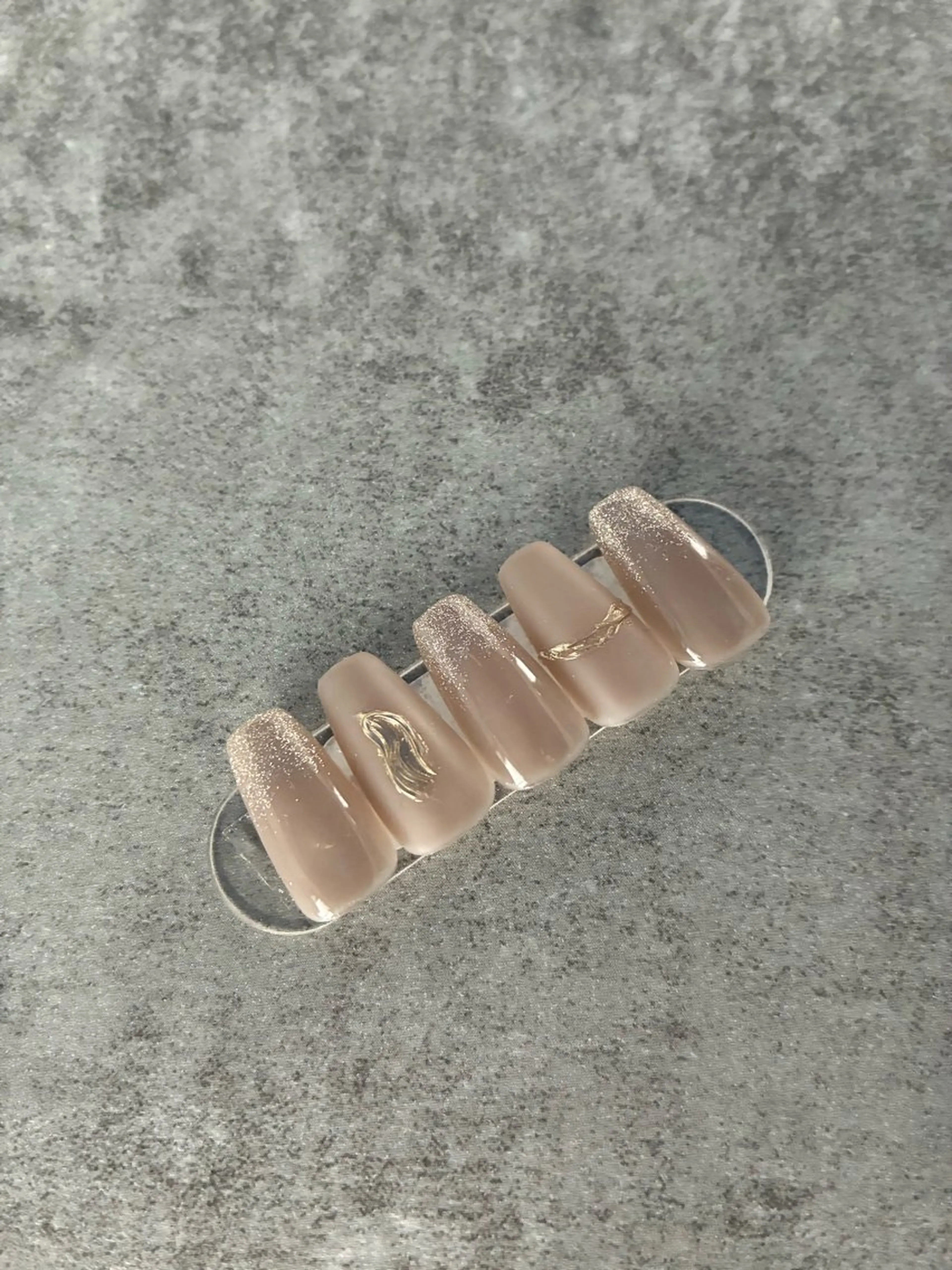 ネイル ニュアンスネイル ハンドネイル Rien Salon所属・Rien Salonのネイルデザイン