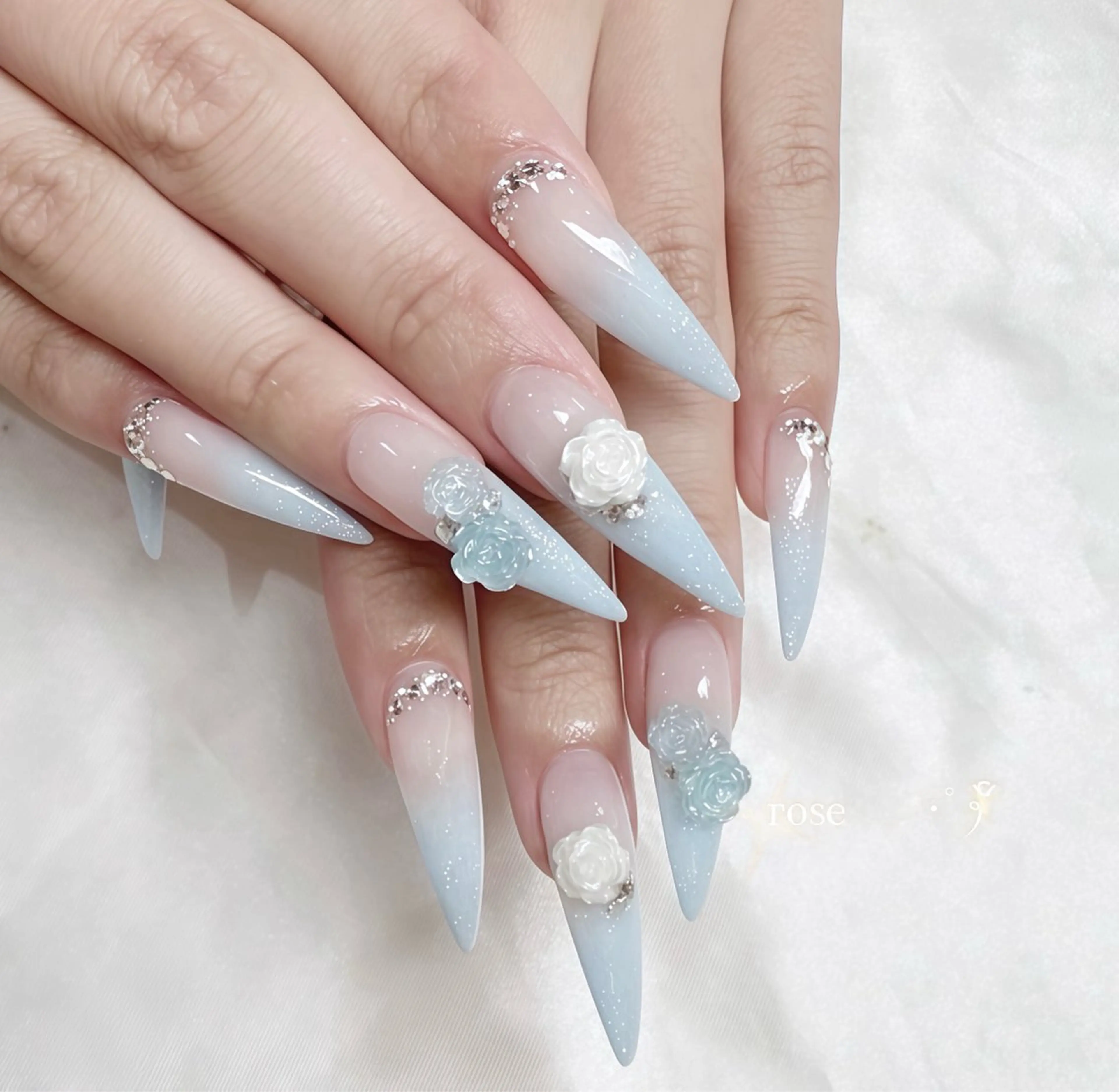 ネイル オーロラネイル チークネイル フットネイル フレンチネイル ジェルネイル NEW NAIL💞 yukiのネイルデザイン