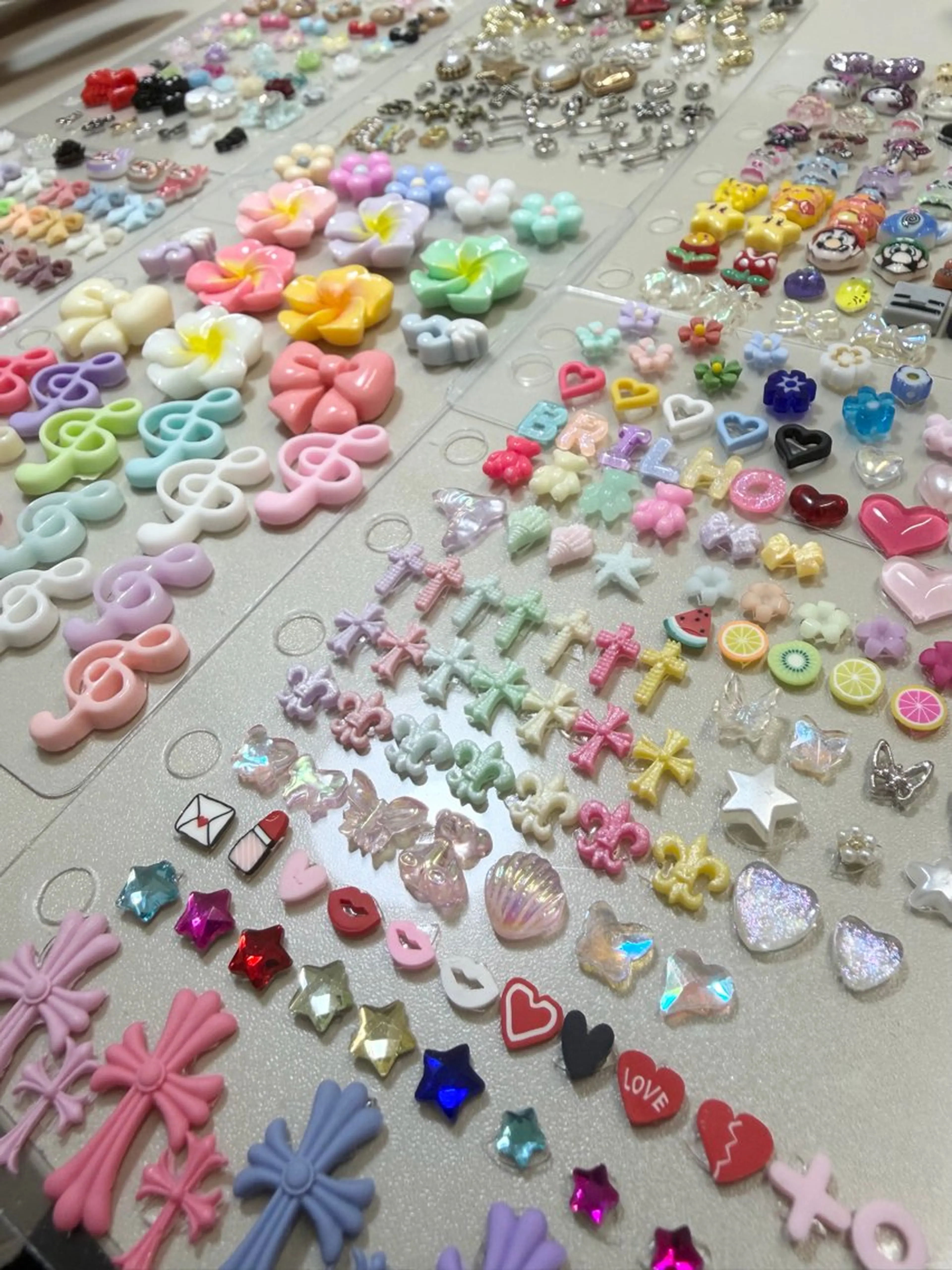 ネイル Brilho SERIHOのネイルデザイン