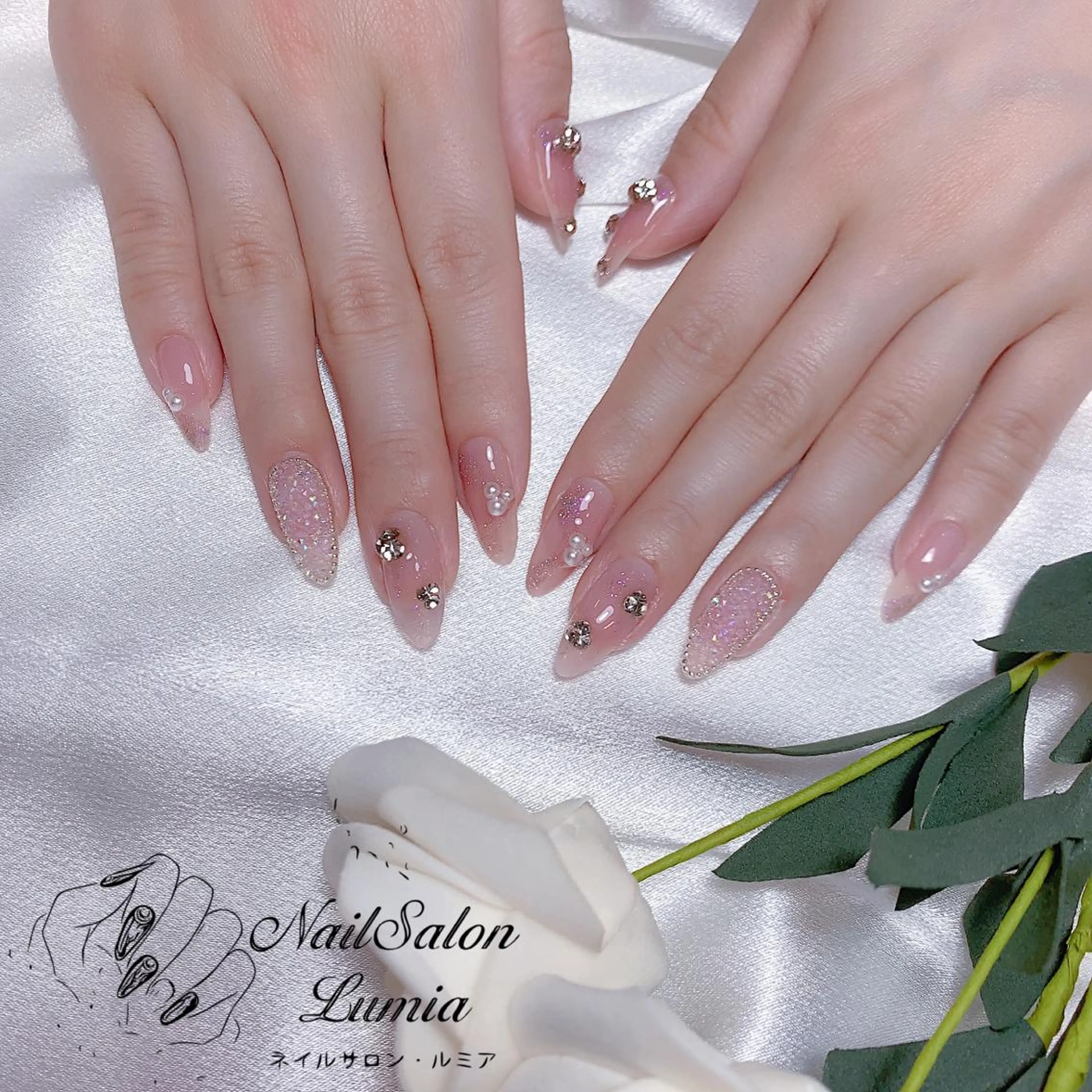 ネイル ハンドネイル ネイルサロン ルミア Lumia 店長のネイルデザイン