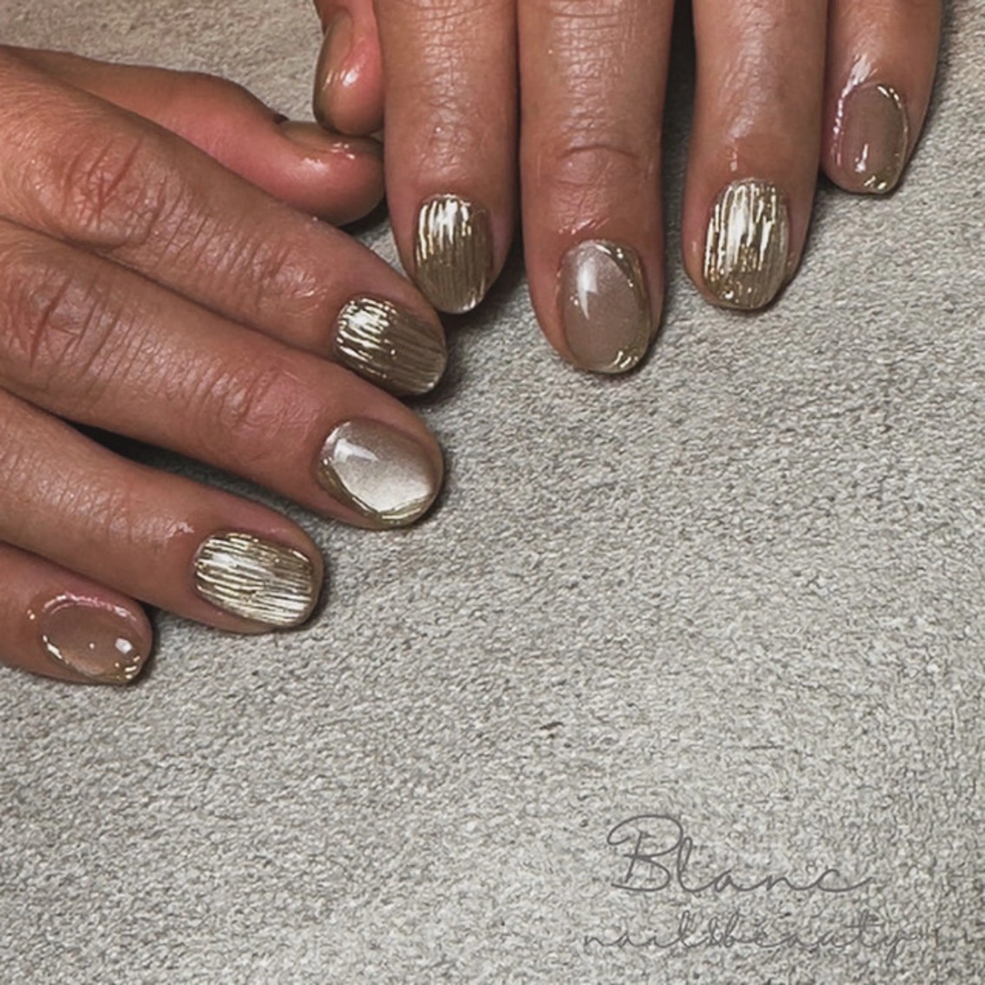 ネイル マグネットネイル ミラーネイル Blanc ブランのネイルデザイン