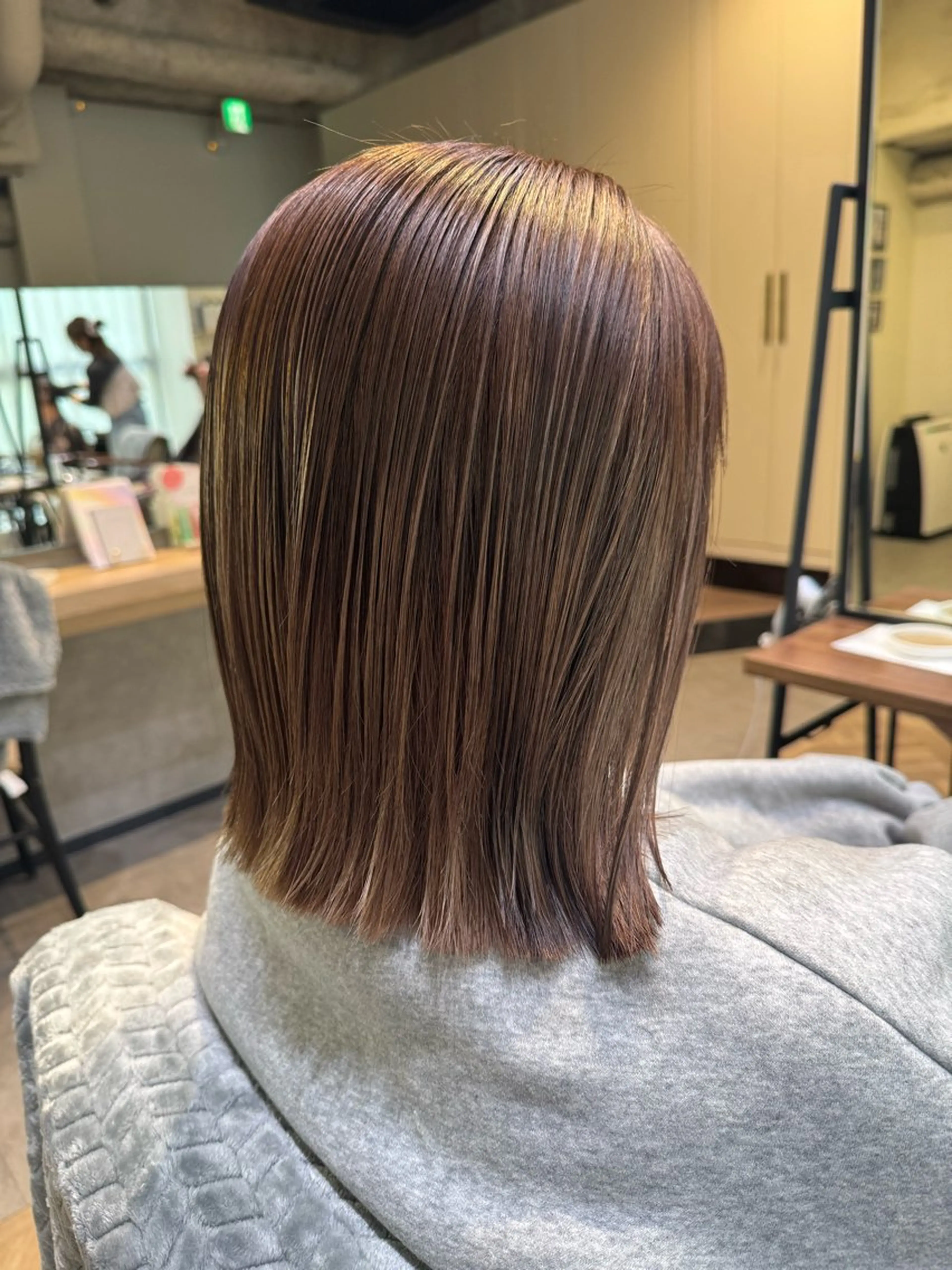 ミディアム カラー 新宿 / Aujua ｿﾑﾘｴ🫧森田涼介のヘアスタイル