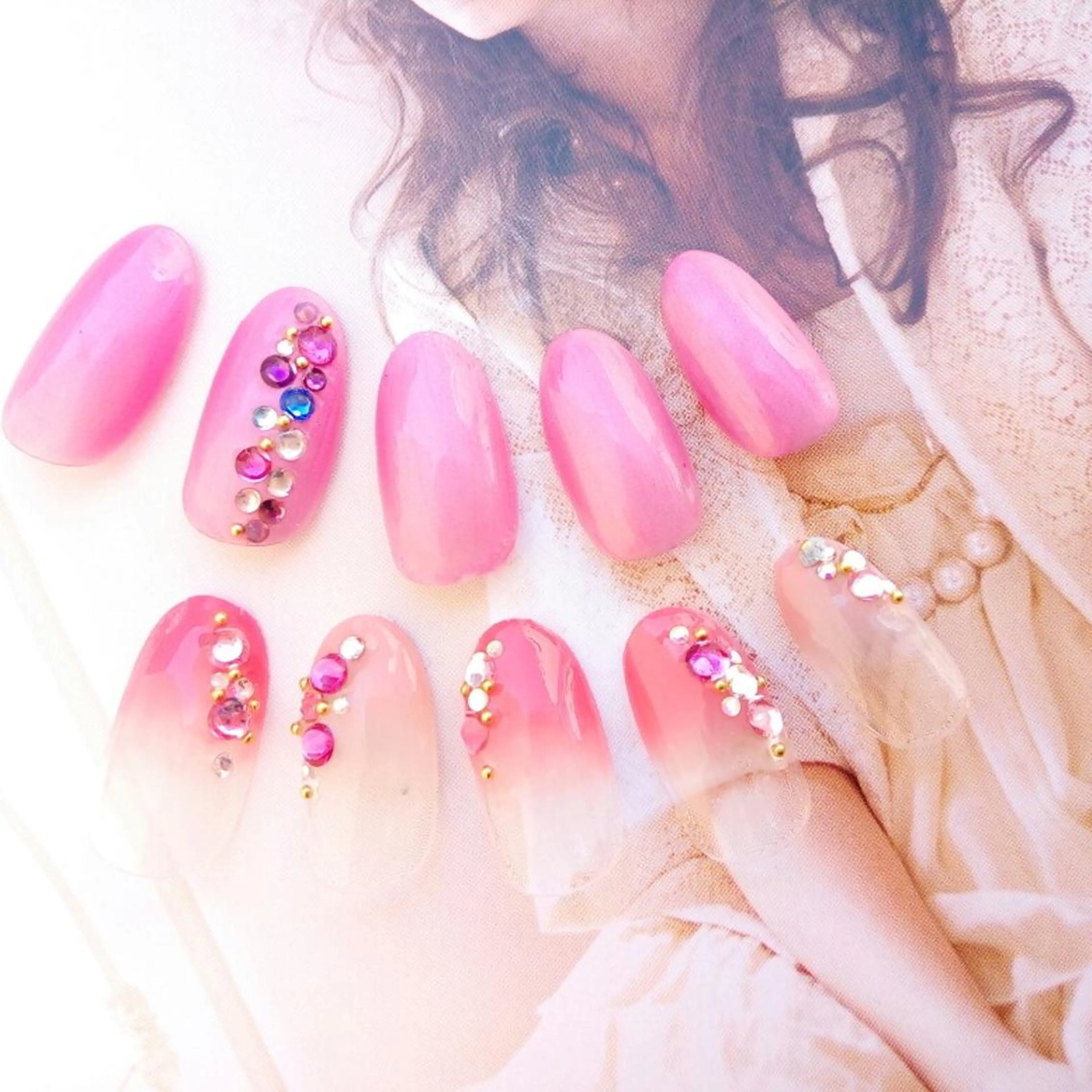 ネイル ピンク Re Pearl～コーディネートサロン～ 市駅前店所属・NARUMI HYODOのネイルデザイン