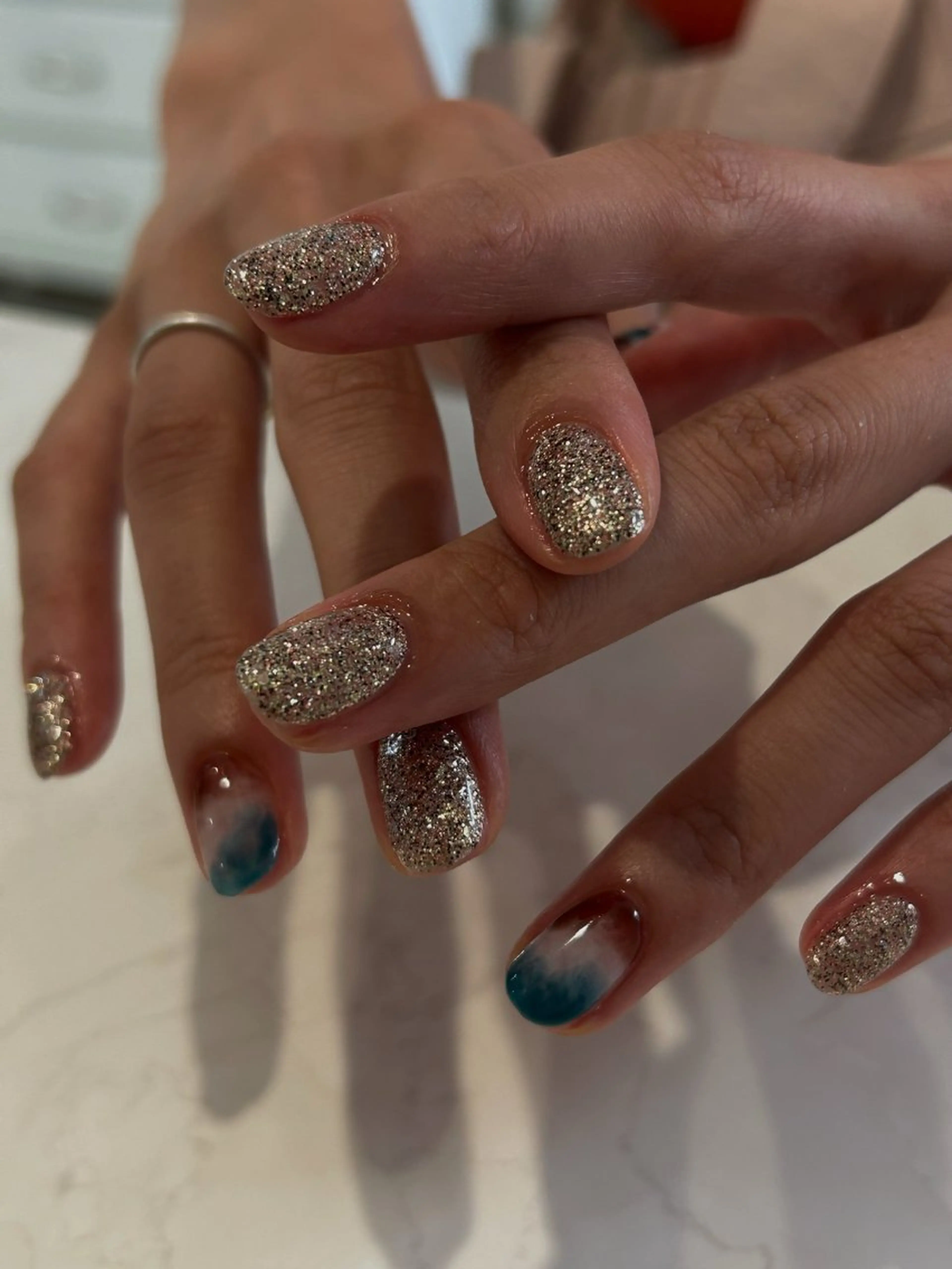 ネイル Salondevi2 isanaのネイルデザイン