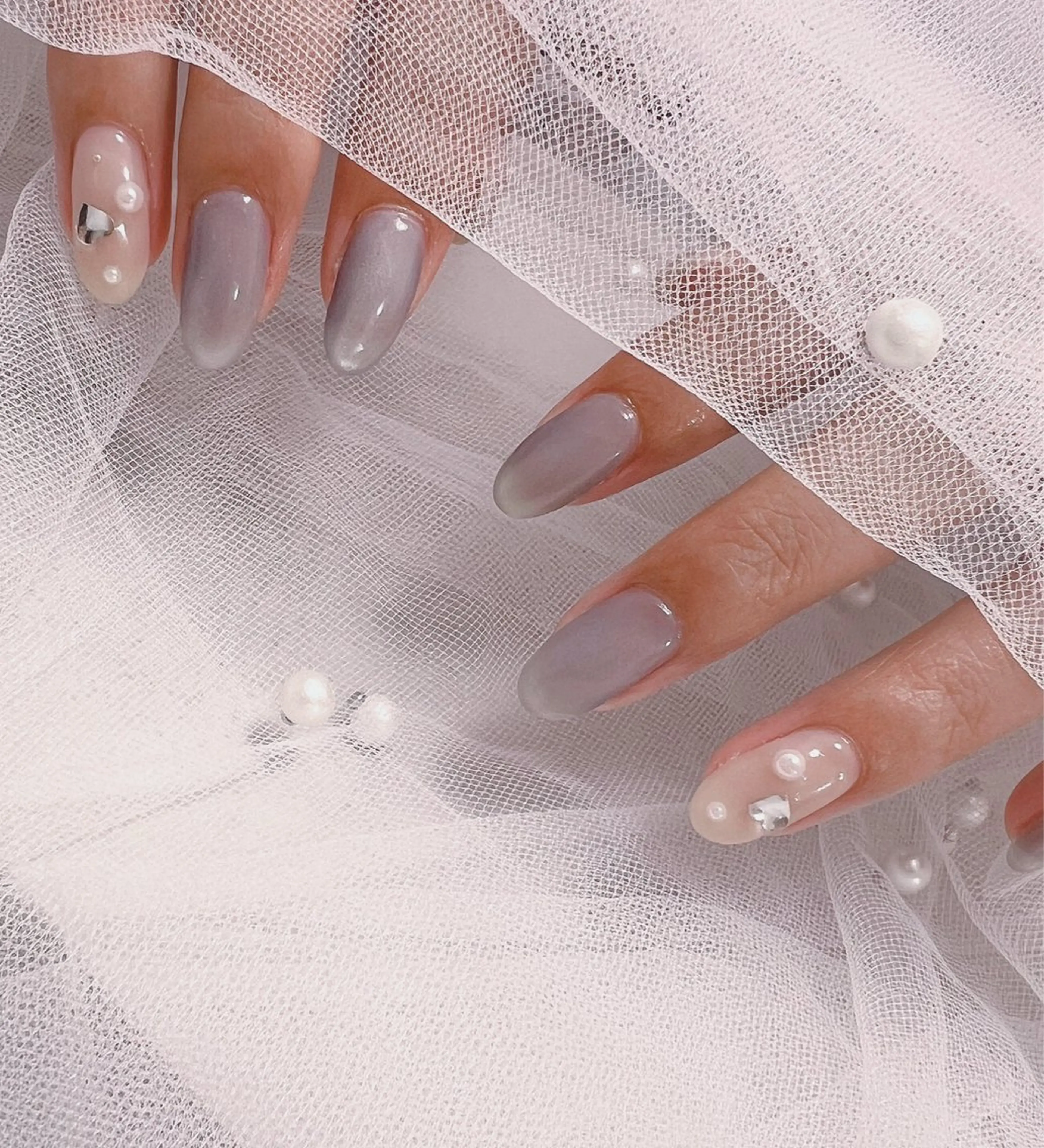 ネイル オーロラネイル フットネイル ジェルネイル 韓国ネイル ワンホンネイル ハンドネイル nail salon Lauleaのネイルデザイン