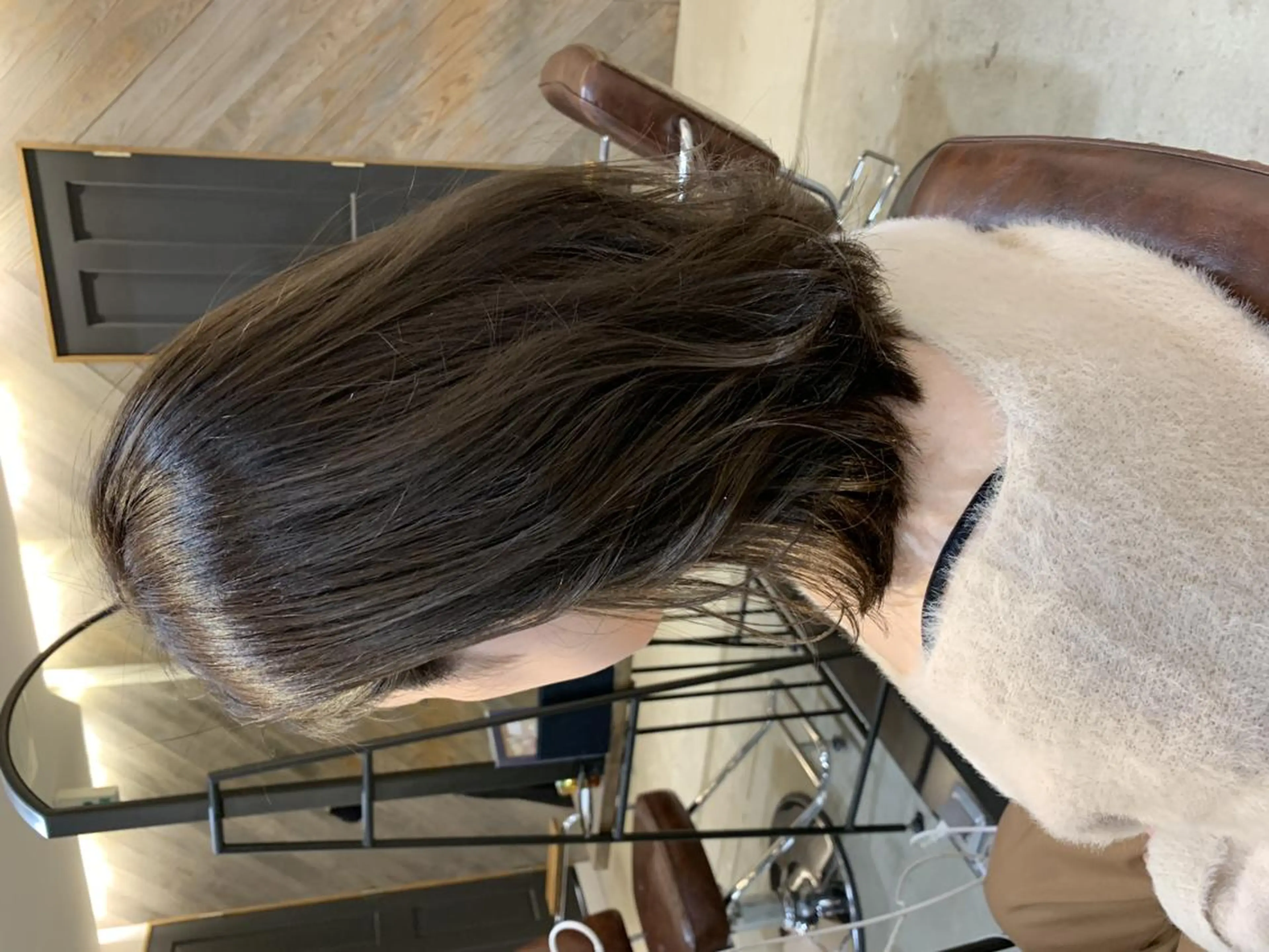 ミディアム カラー パーマ ヘアアレンジ メンズ キッズ ネイル マツエク・マツパ 中津No.1髪質改善 店長✨透ける暗髪のヘアスタイル