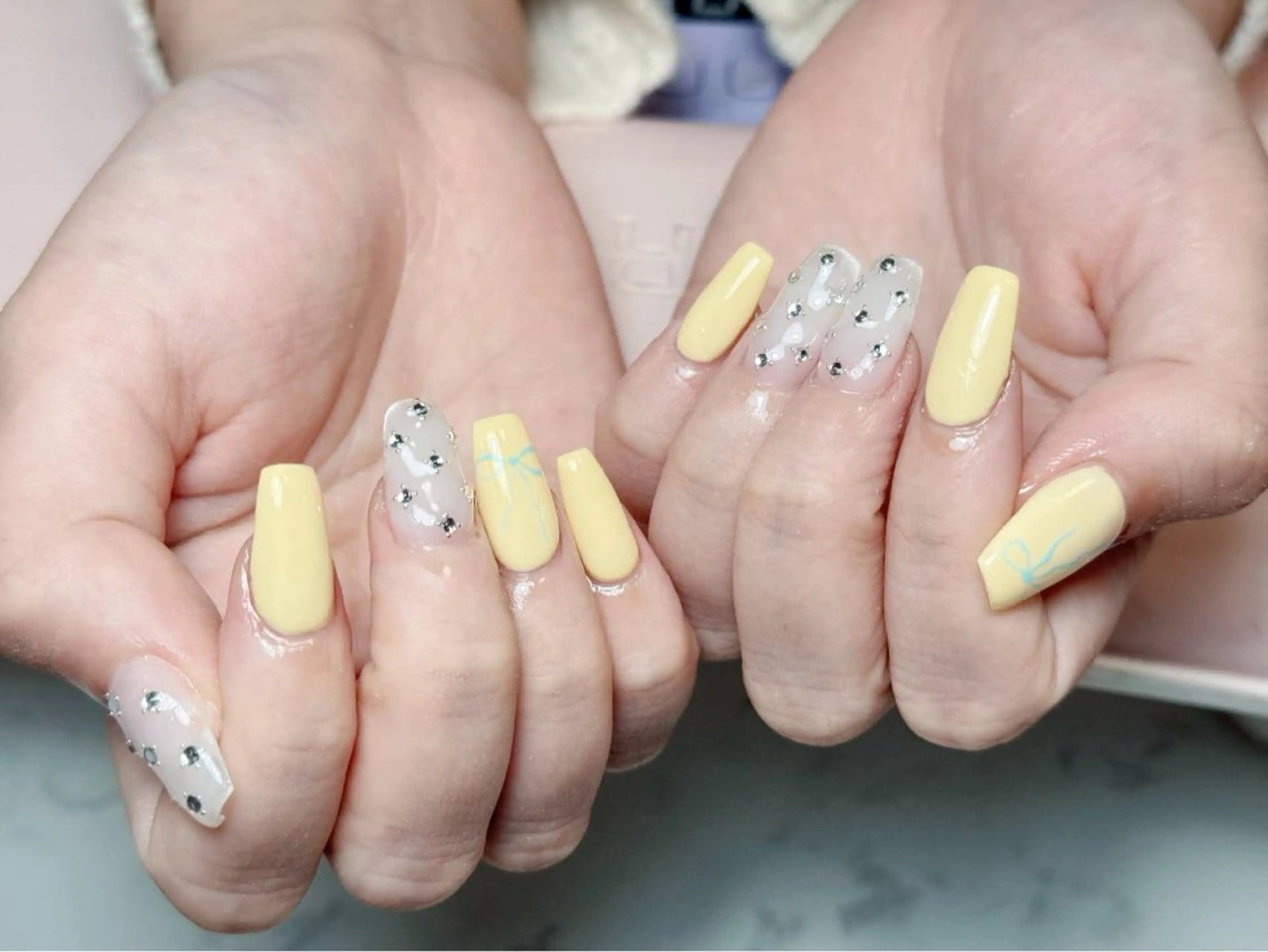 ネイル 小島 千尋のネイルデザイン