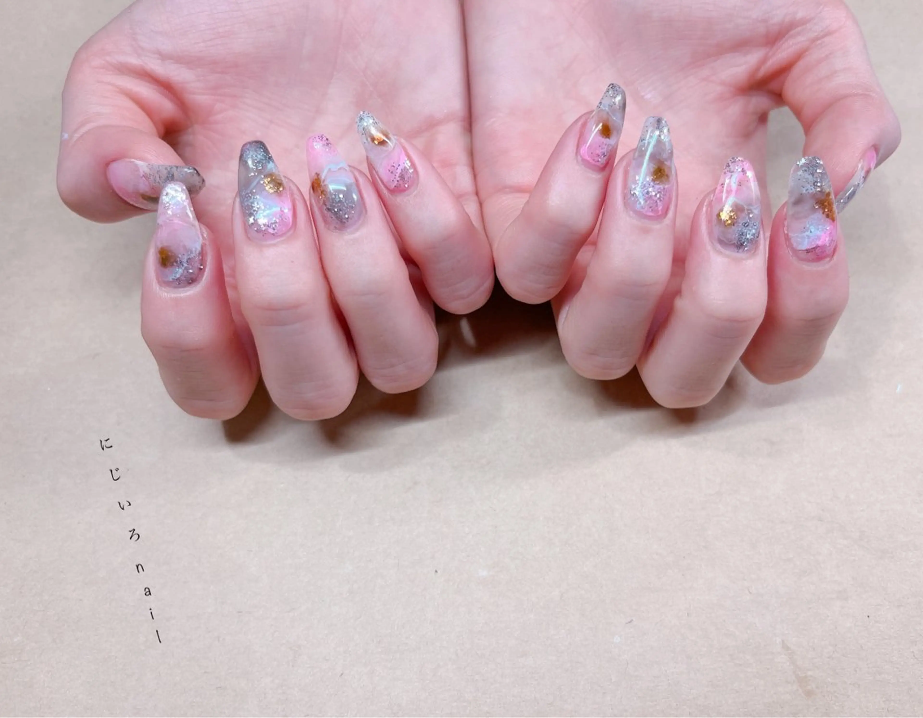 ネイル にじいろ nailのネイルデザイン