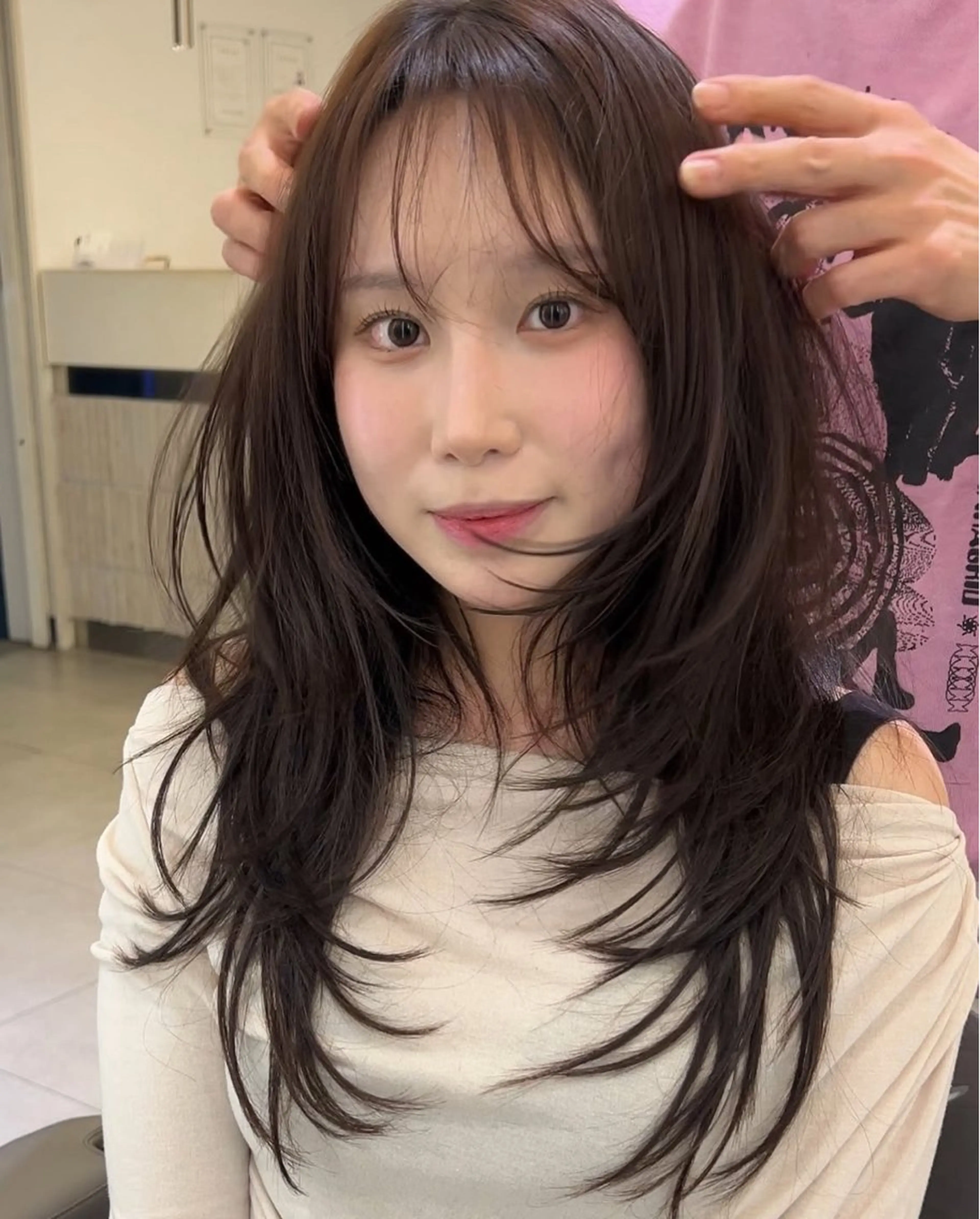 ロング カット ヘアカラー salowin 原宿 aroa所属・韓国／ハッシュカット ／透明感カラー／金野のヘアスタイル