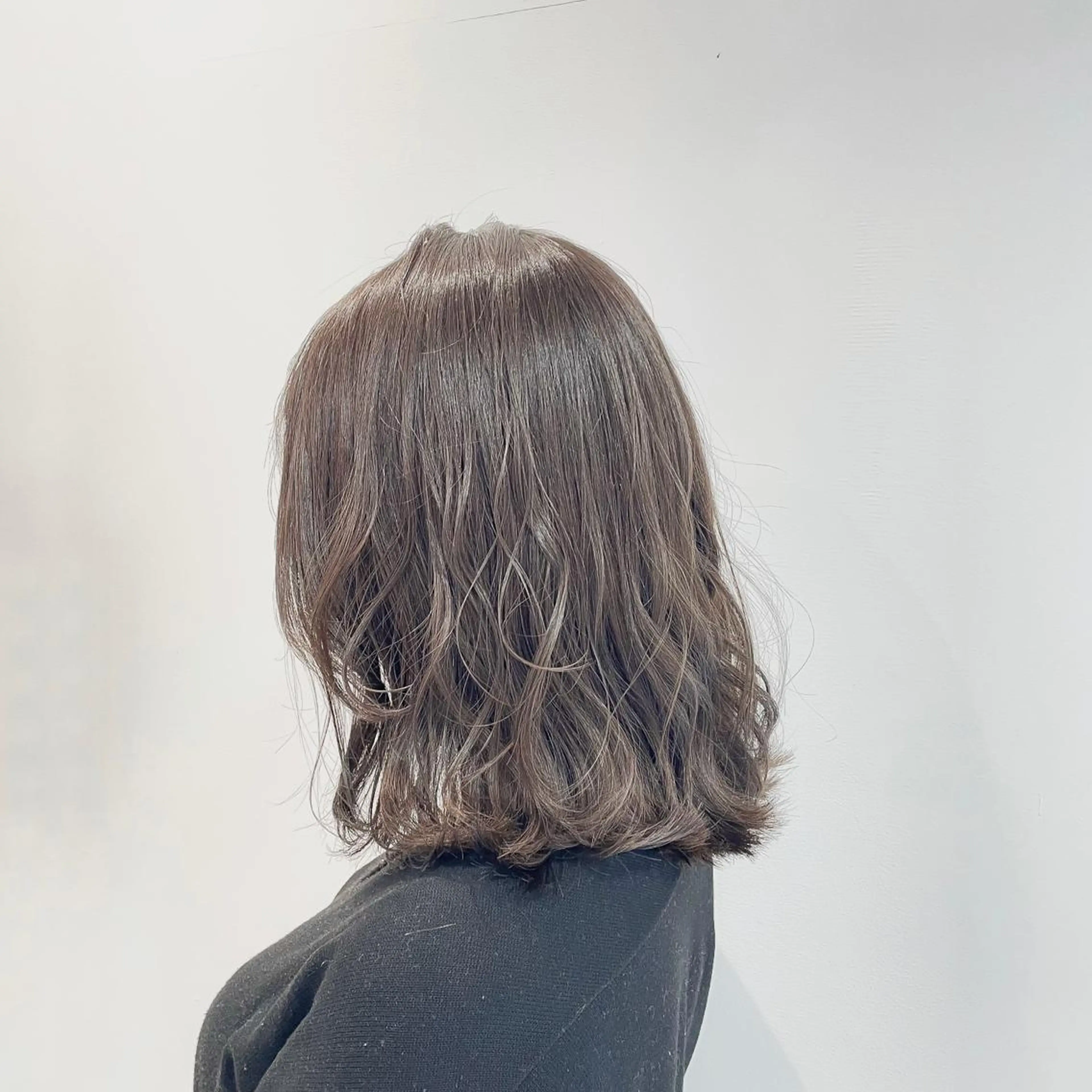 セミロング カラー 💫小顔カット TAROのヘアスタイル