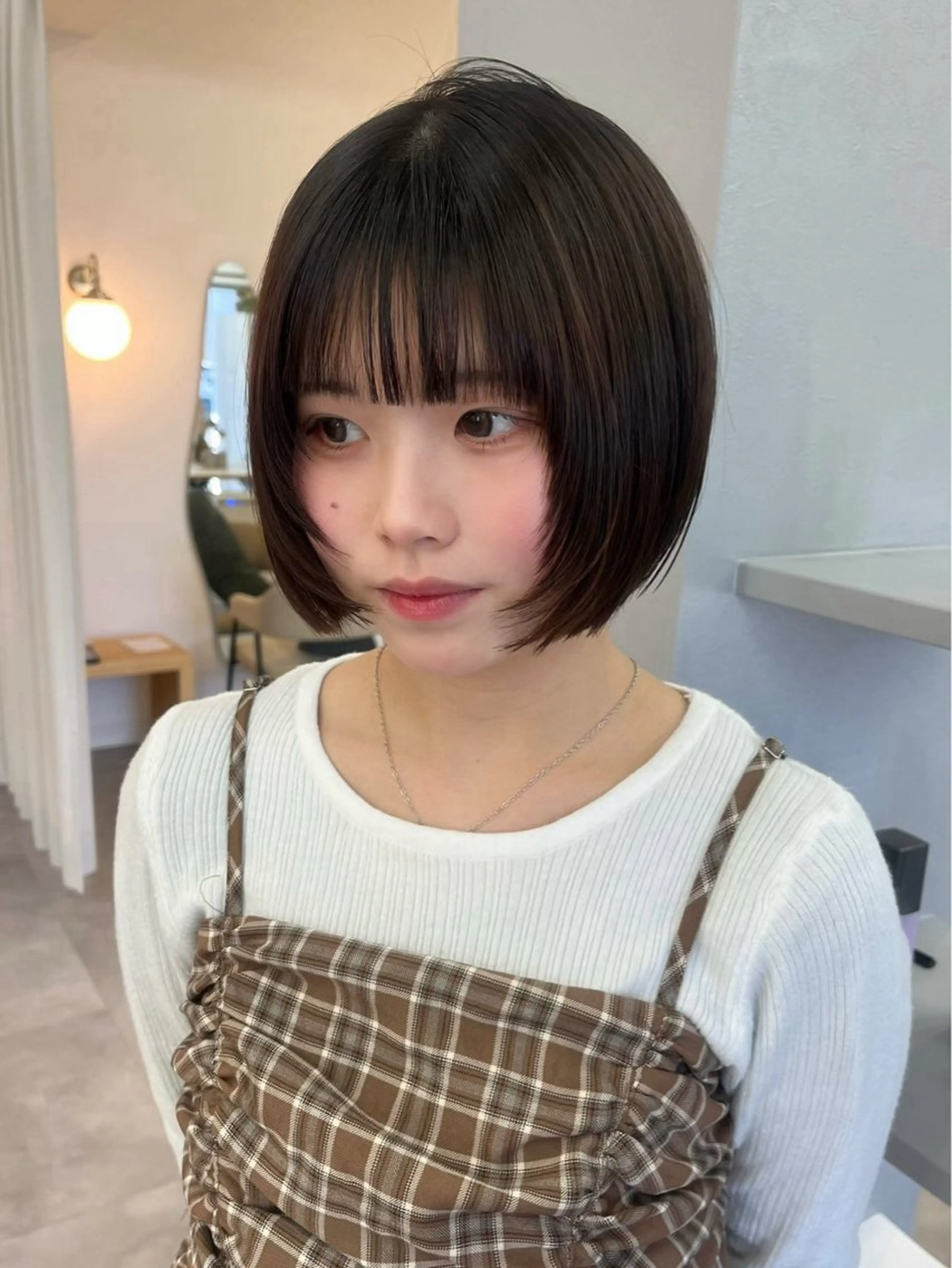 ショート カラー 駒場 まといのヘアスタイル
