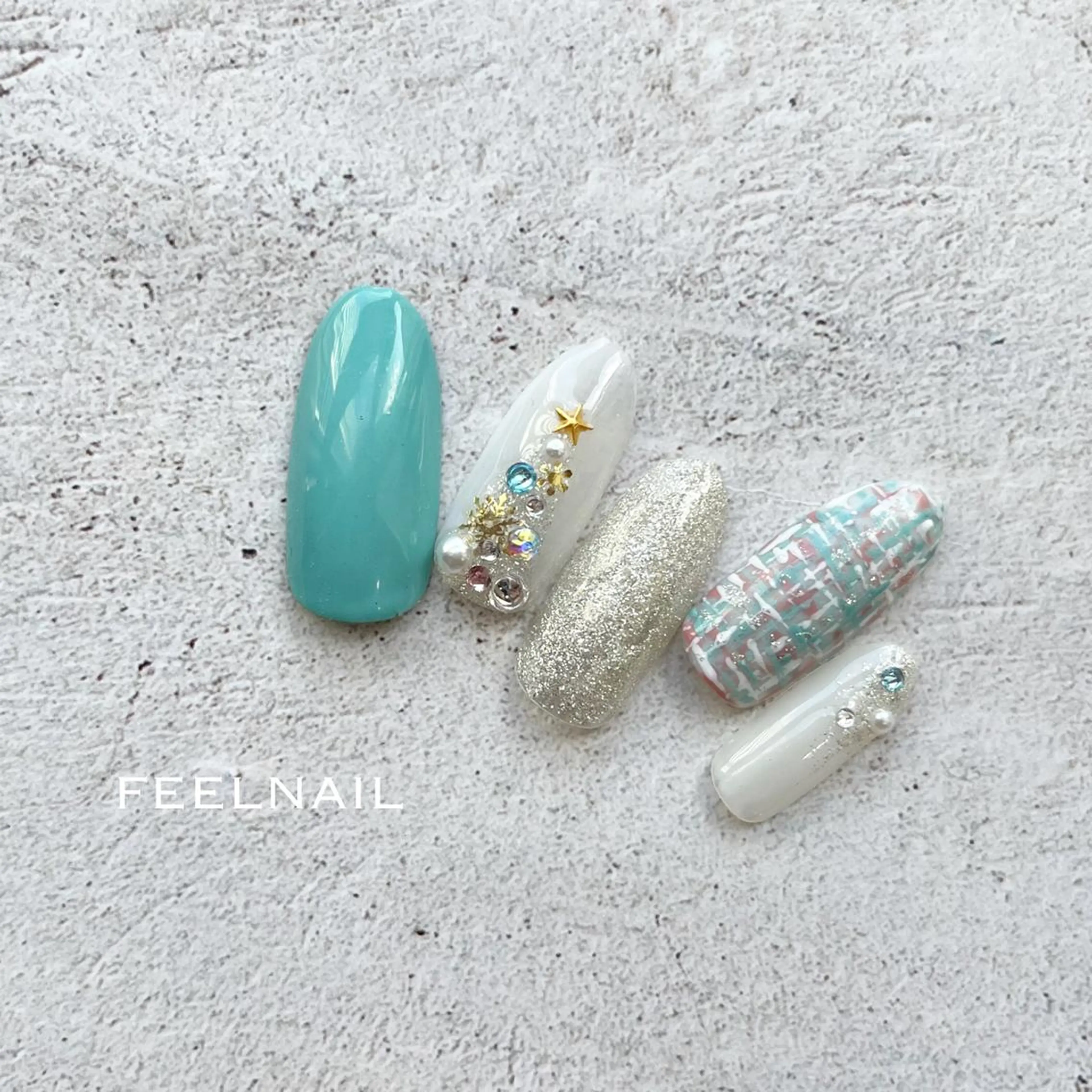 ネイル パステルネイル 冬ネイル クリスマス 近藤 あみのネイルデザイン