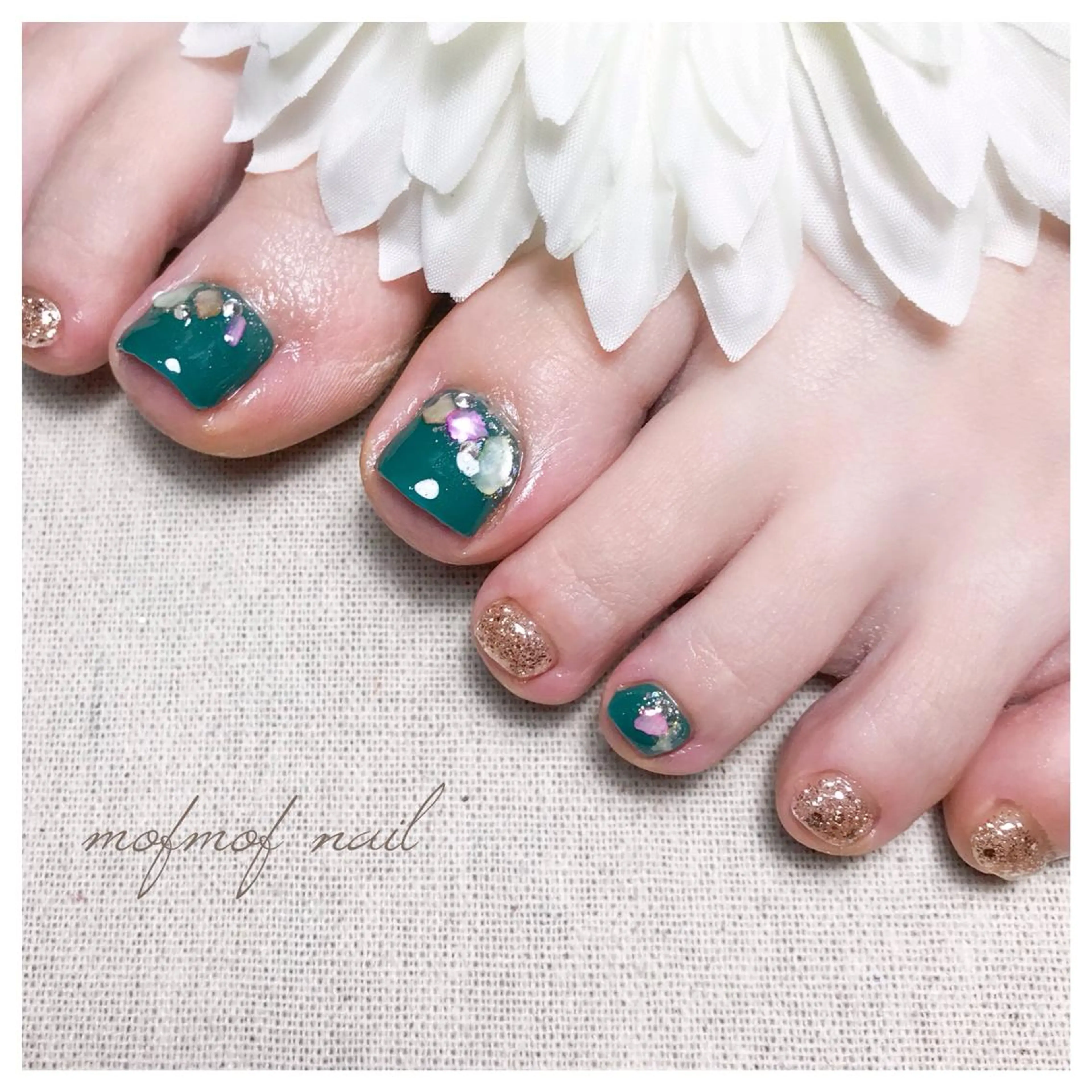 ネイル mofmofnail 🌿shimizuのネイルデザイン