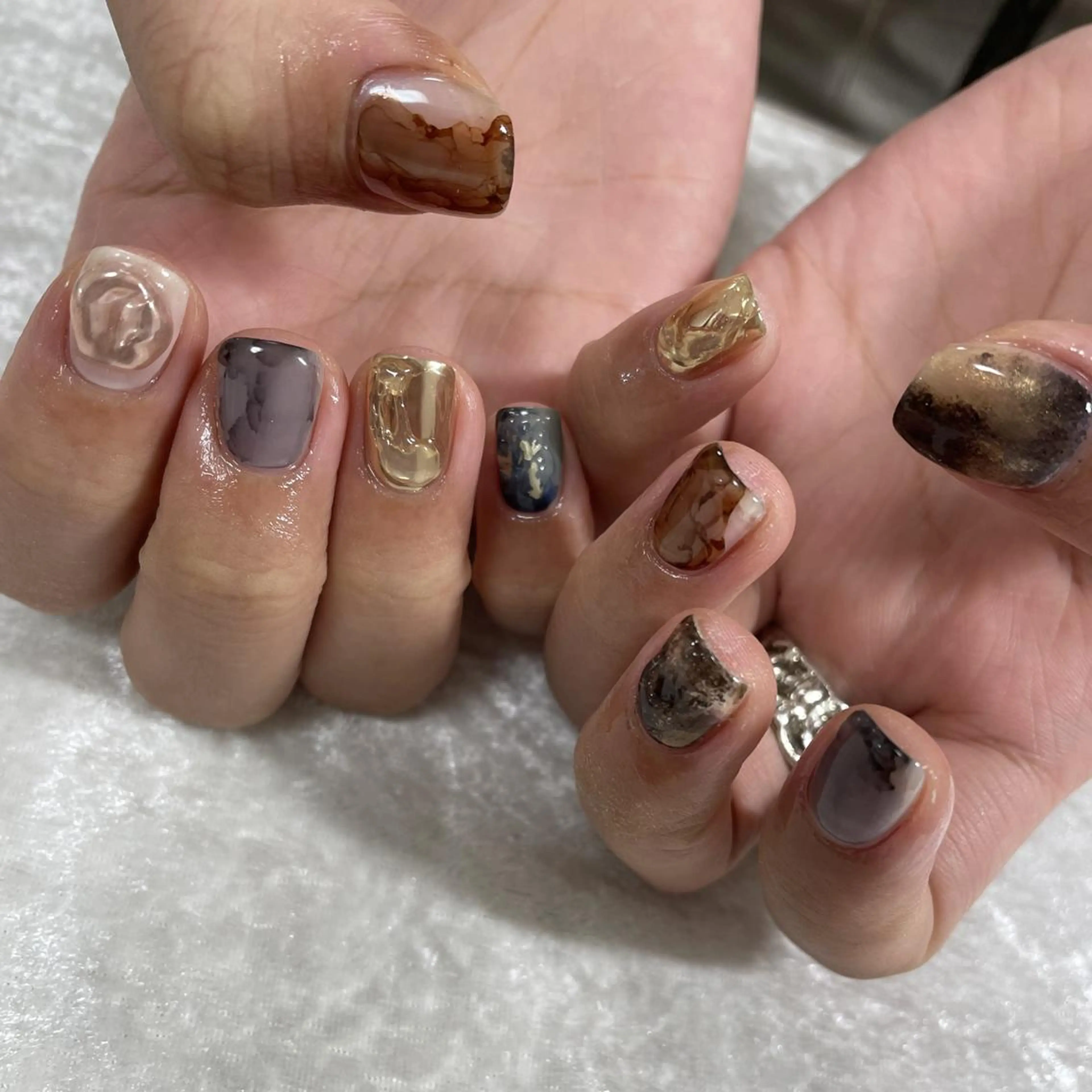 ネイル ハンドネイル フットネイル p.o.n. nuance/個性的のネイルデザイン