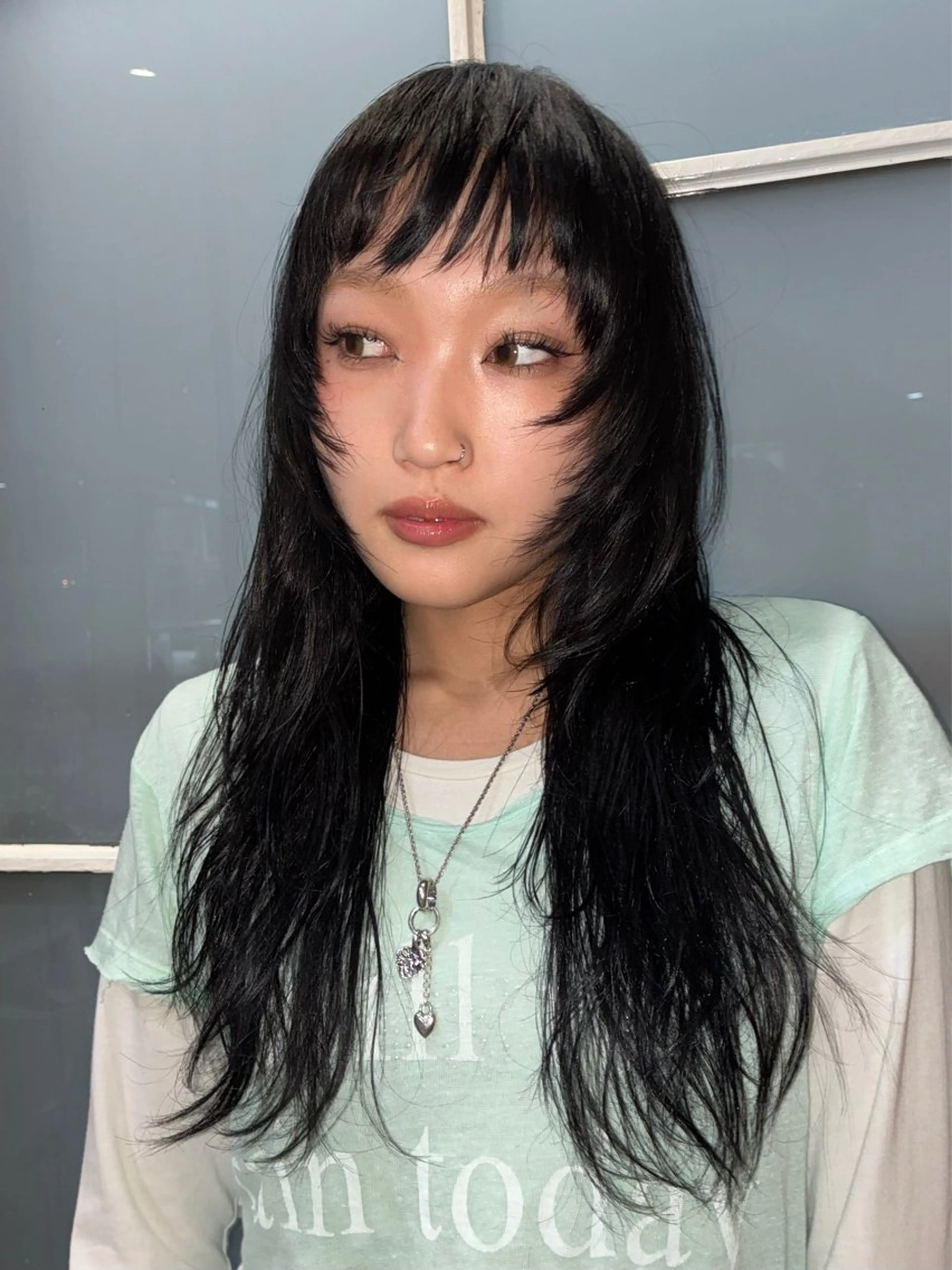 ロング カット 坂入 美帆のヘアスタイル