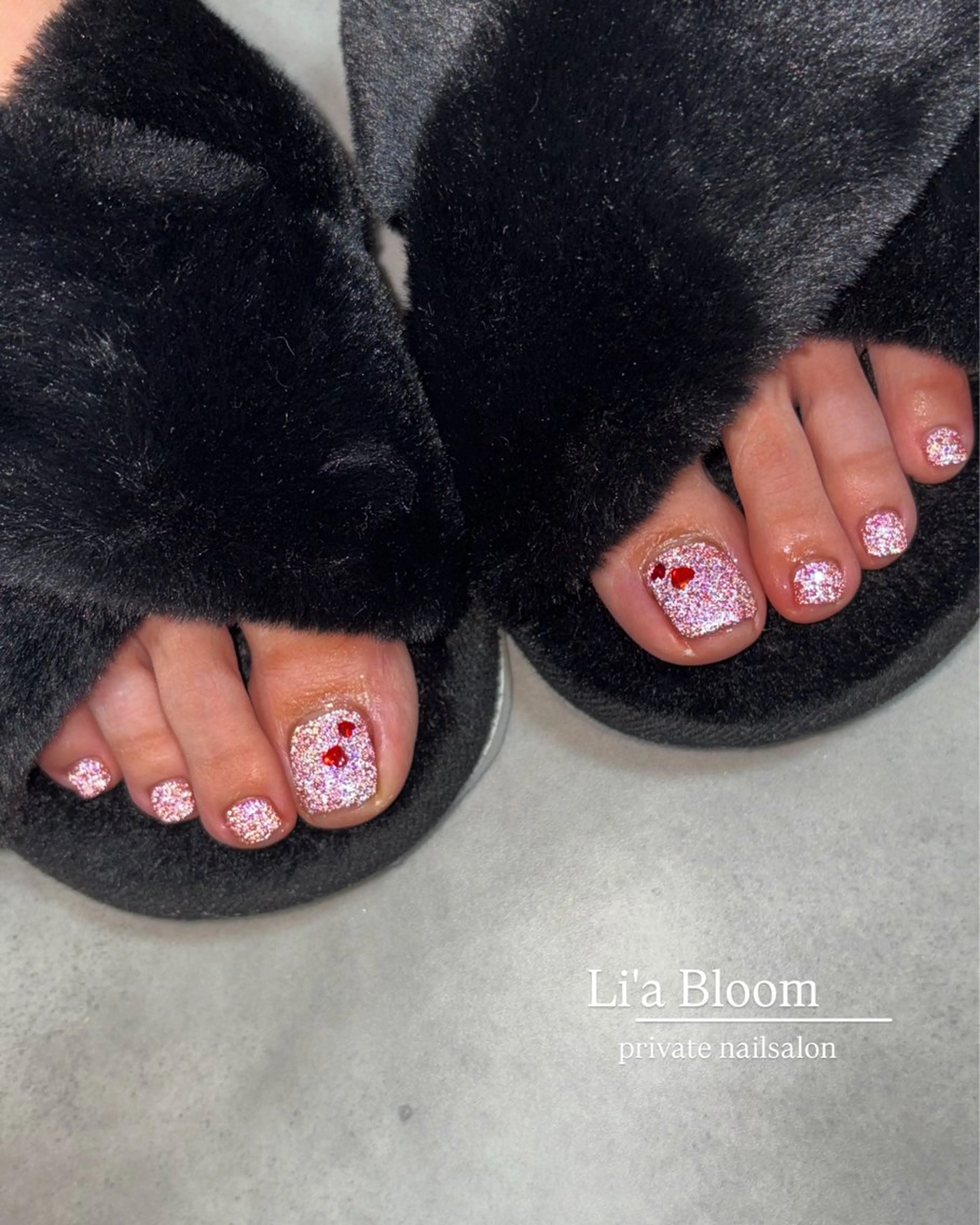 ネイル ハート フットネイル Li'a Bloom所属・🦋🤍 madoka🤍のネイルデザイン