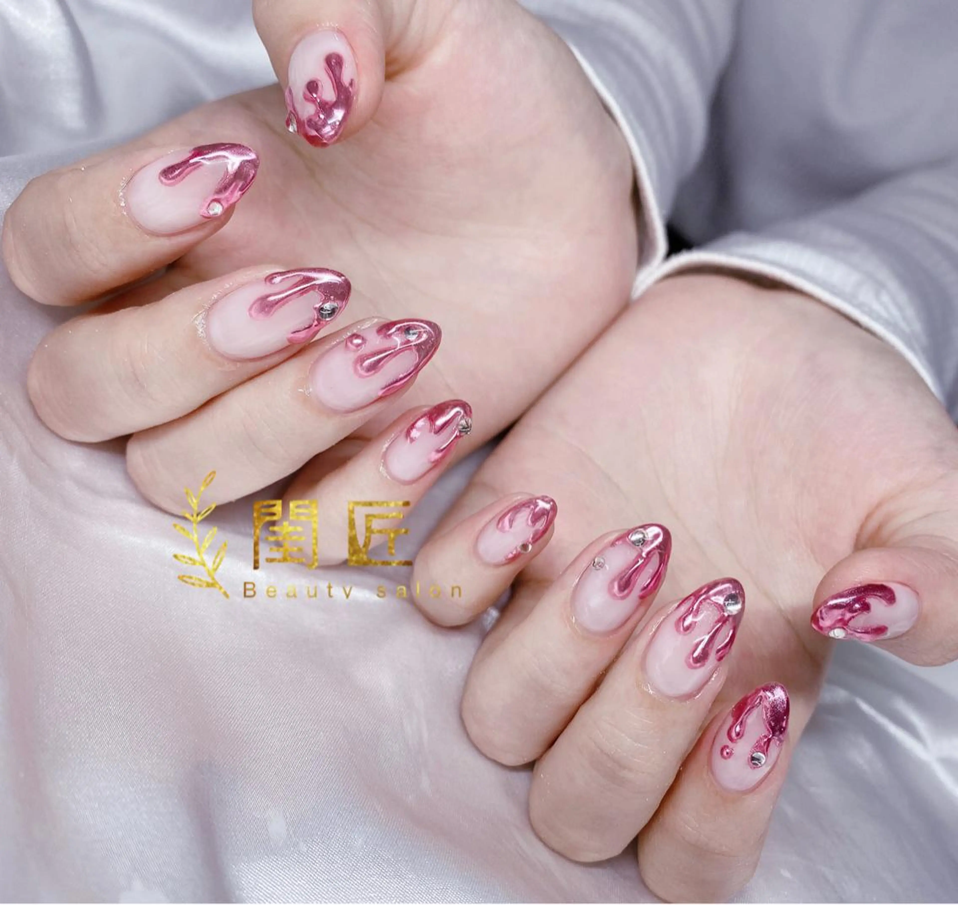 ネイル ネイルサロン 9Carats神田のネイルデザイン