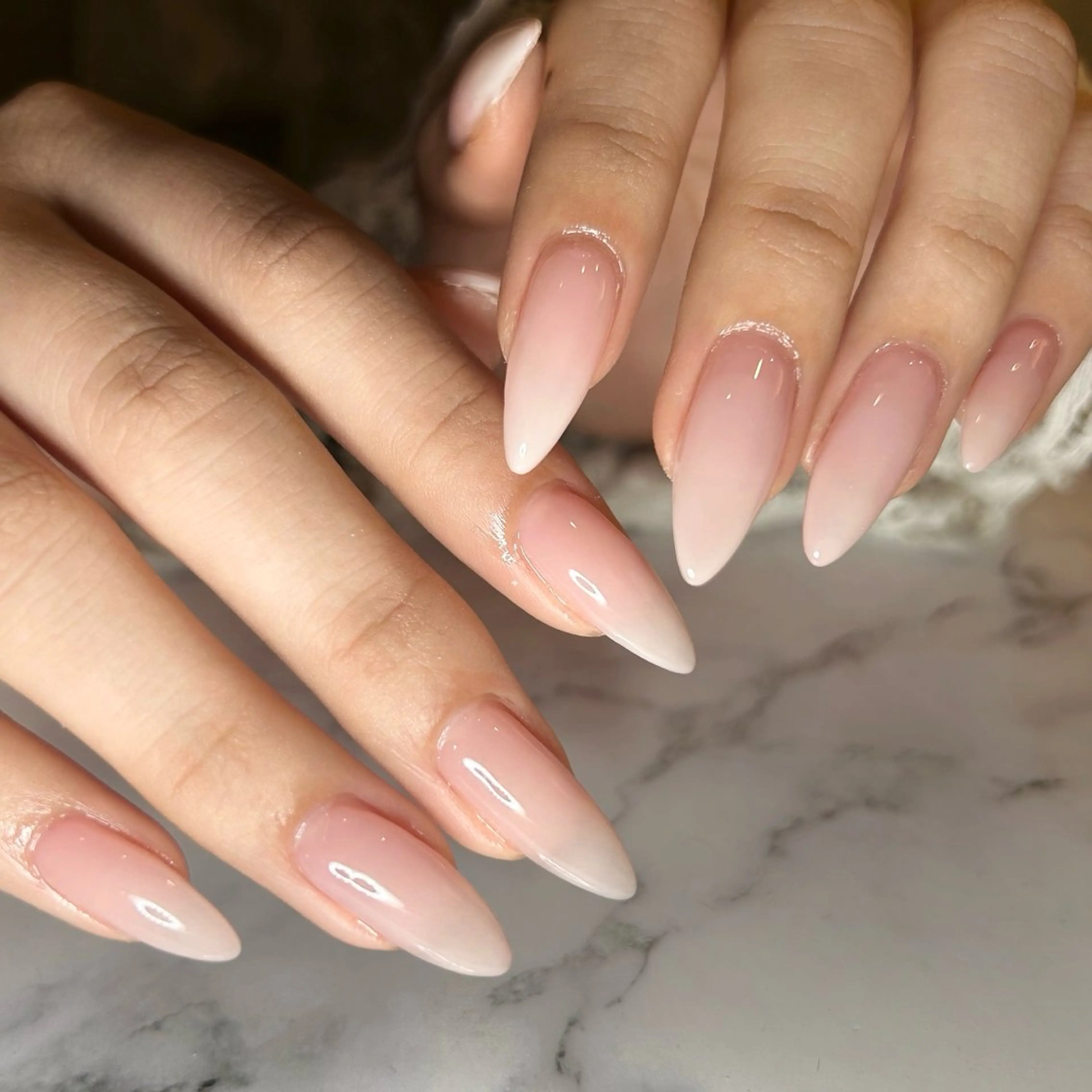 ネイル ハンドネイル ハンドケア she nail studio所属・パラジェル/スカルプ salonOerbaのネイルデザイン