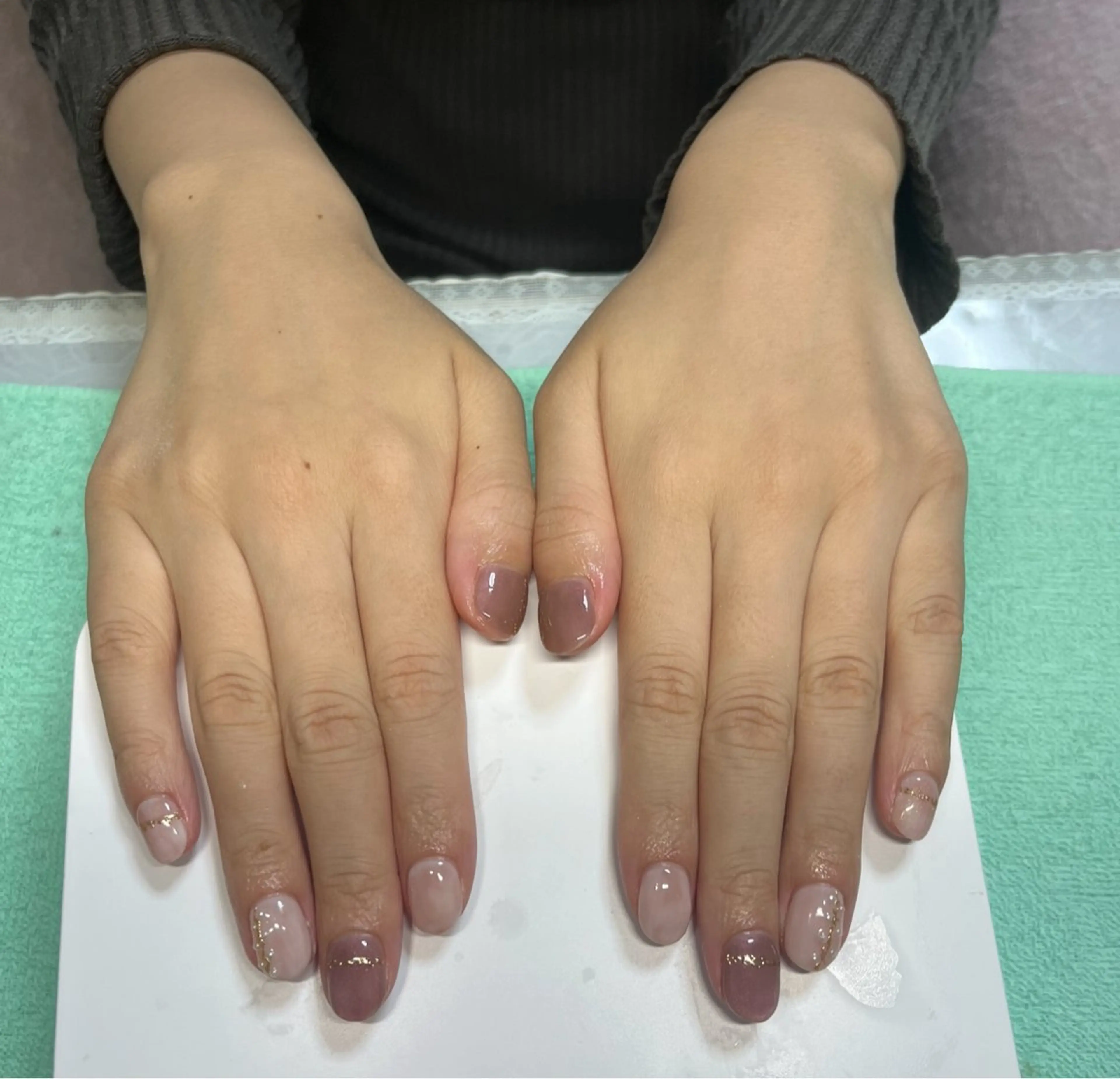 ネイル 鈴木 理乃のネイルデザイン