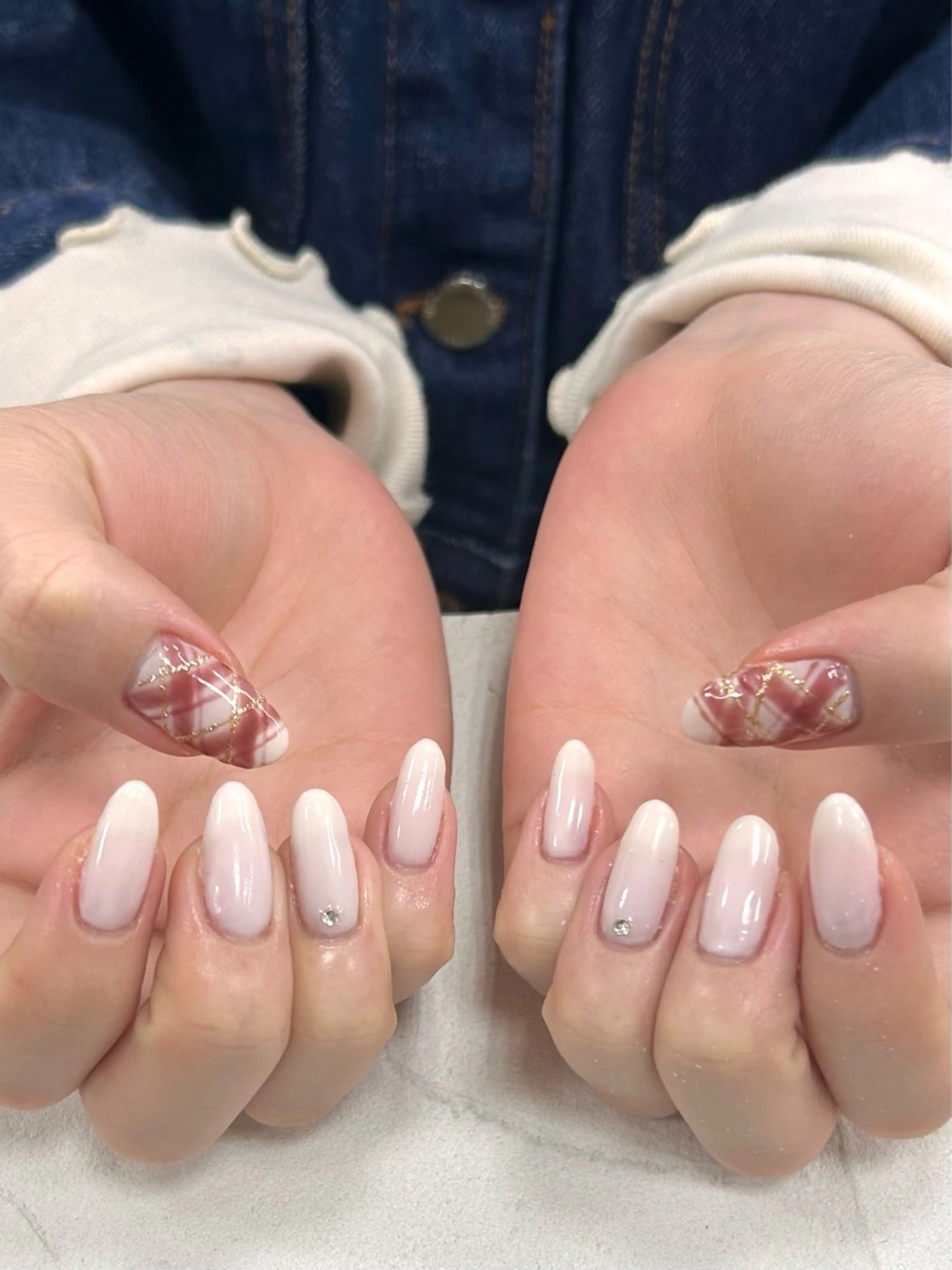 今月限定価格❣️【オフあり】ハンド💅🏻2本アートコース🌀パラジェル変更可✨N：¥5130 R：¥6130の写真