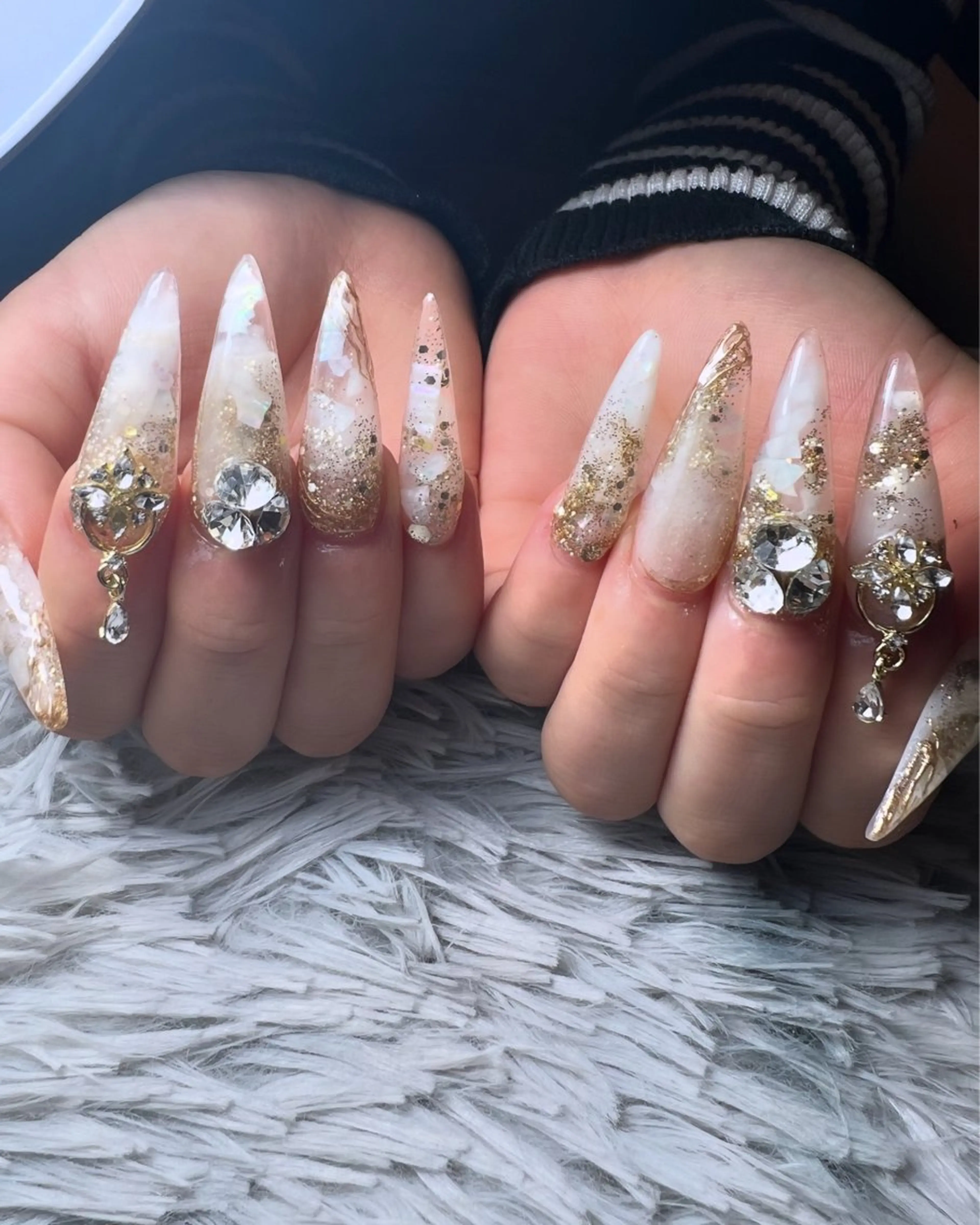 ネイル スカルプネイル ハンドネイル シェヌネイル JURAのネイルデザイン