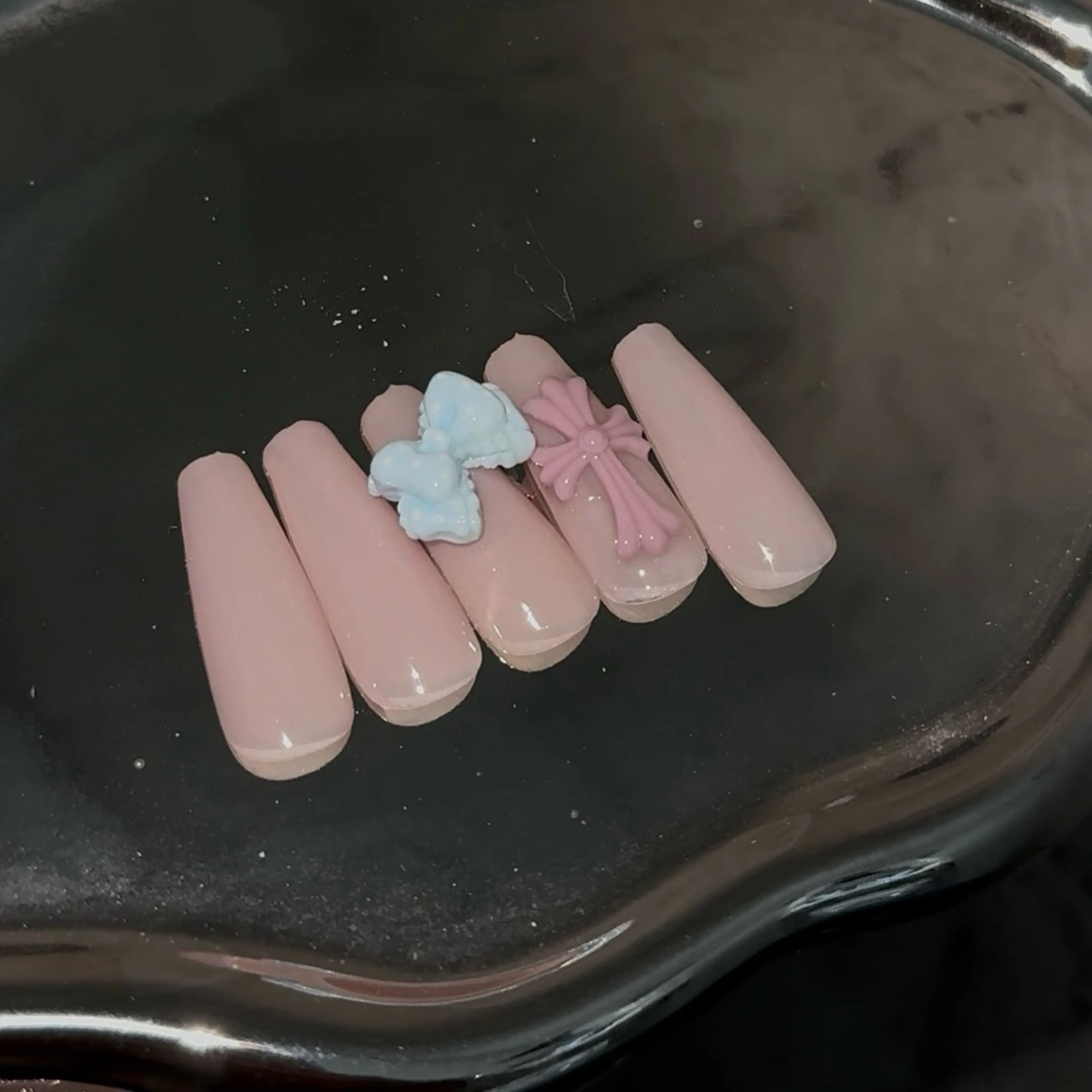 ネイル Sarina ⋆⭒˚ mavieのネイルデザイン