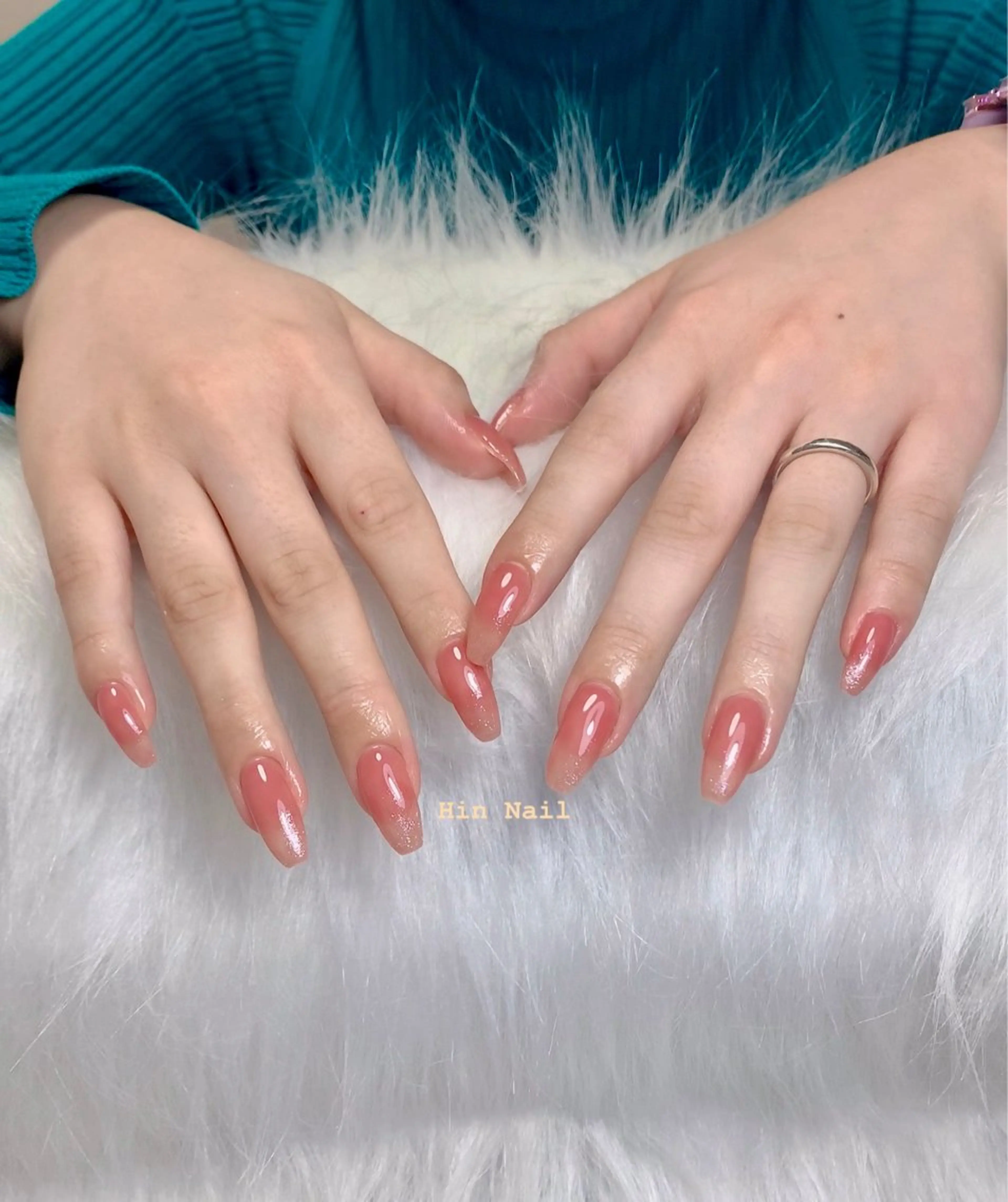 ネイル ハンドネイル HIN NAILのネイルデザイン