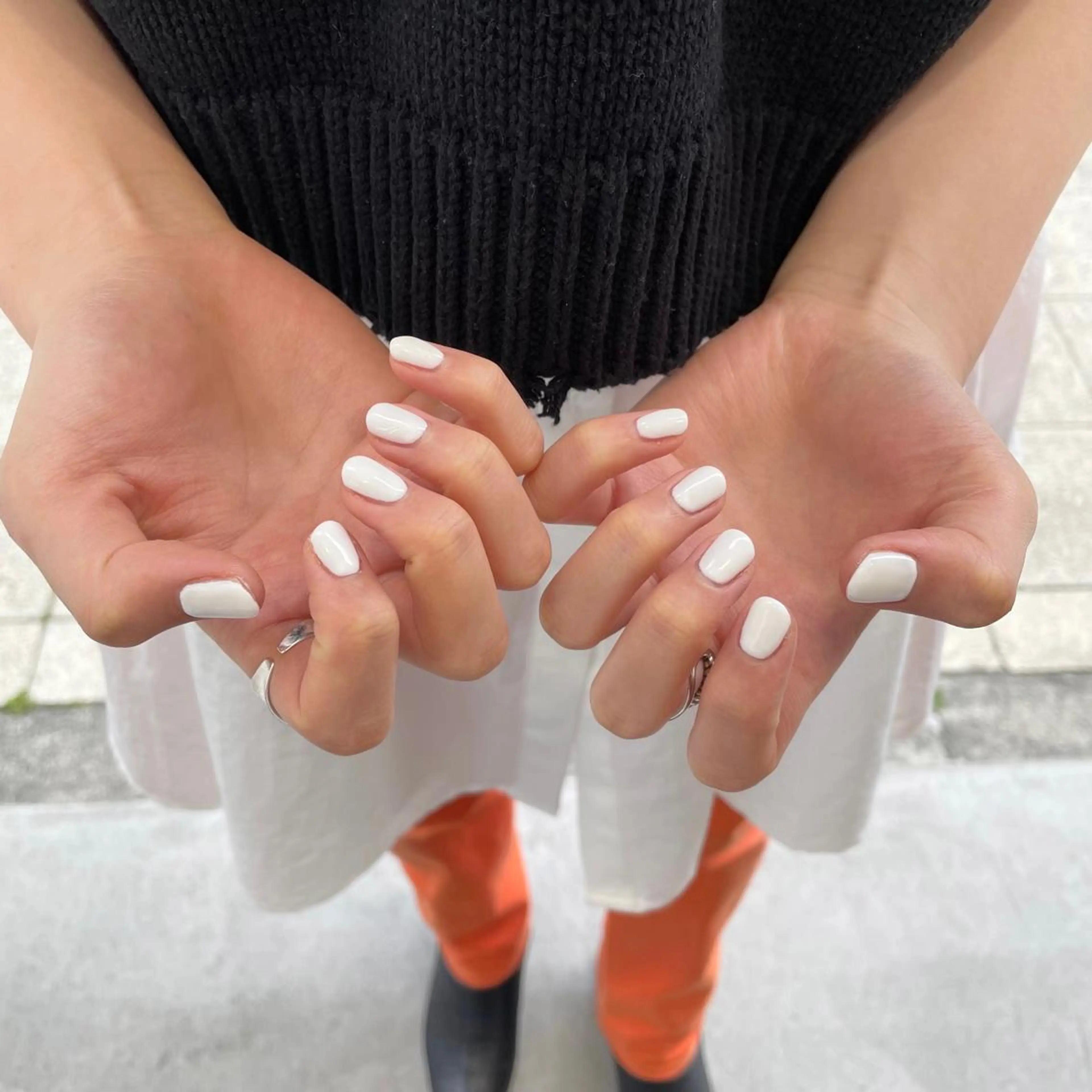 ロング カラー パーマ ヘアアレンジ メンズ キッズ ネイル マツエク・マツパ アイブロウ 眉カラー ワンカラーネイル ホワイト mona/ ストレートスタイル✨のヘアスタイル