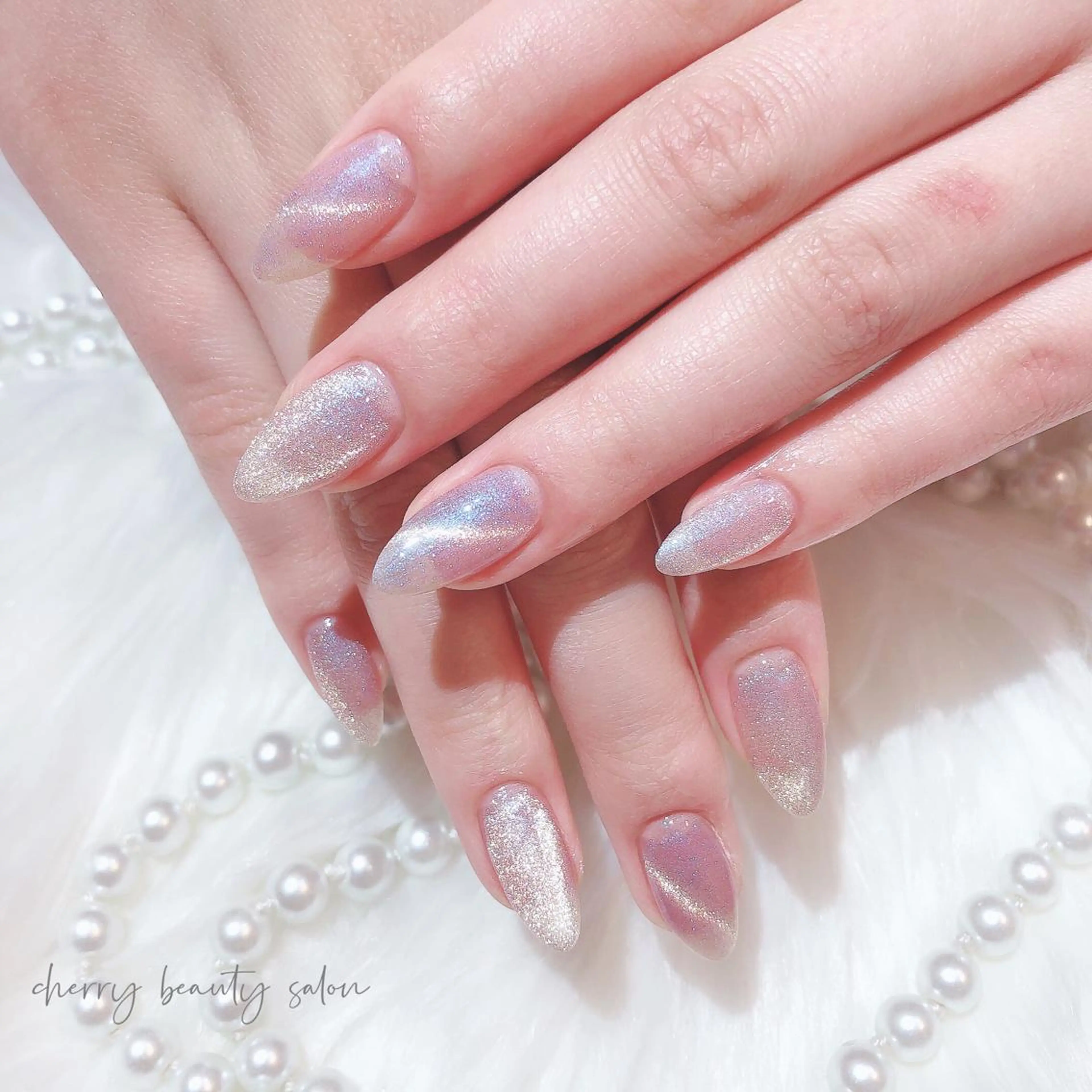 ミディアム SAKURA 🍒のネイルデザイン