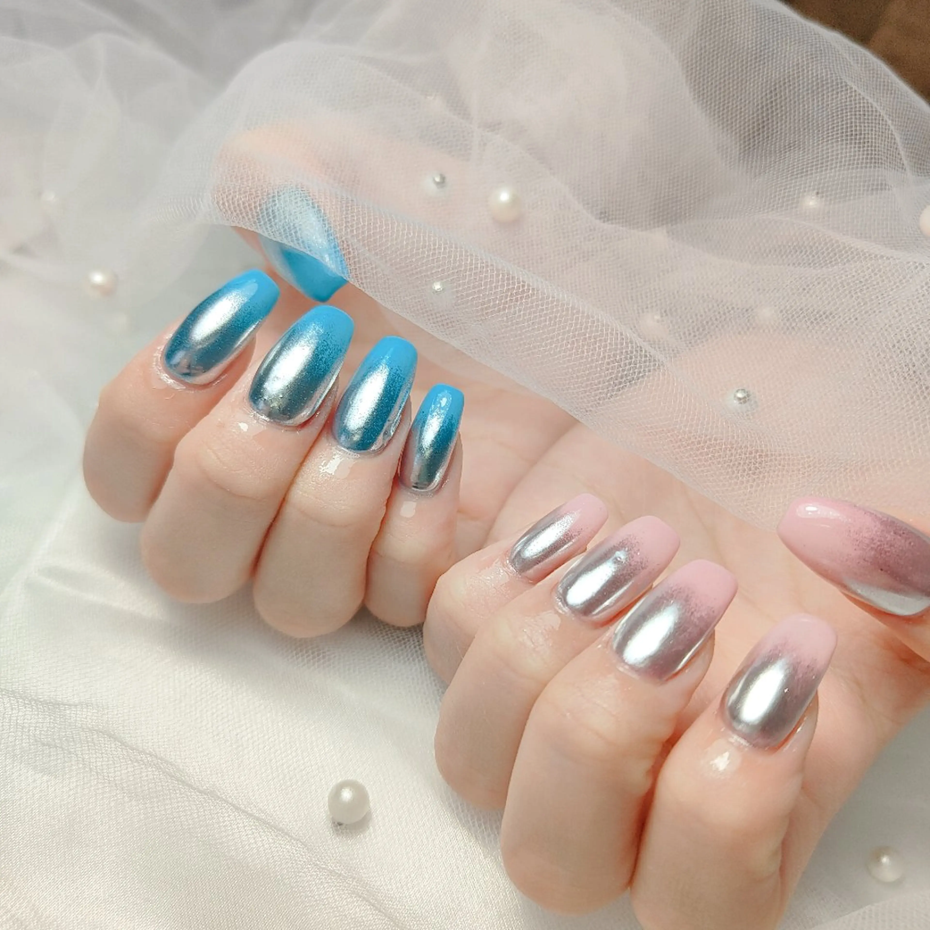 ネイル ワンカラーネイル シルバー ハンドネイル CLEAR NAILのネイルデザイン