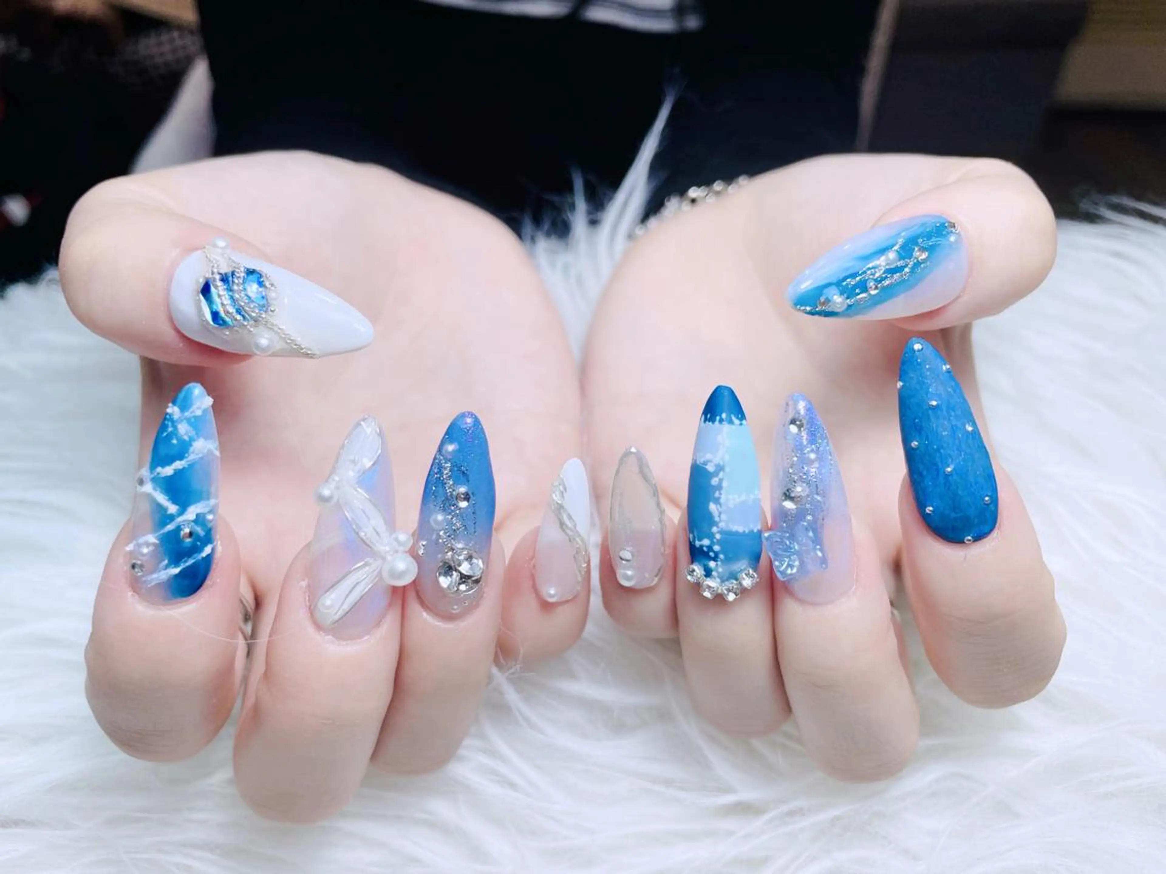 ネイル ハート 韓国ネイル 夏ネイル ワンホンネイル ハンドネイル Melody Nail所属・Melody  3D/スカルプ専門店のネイルデザイン