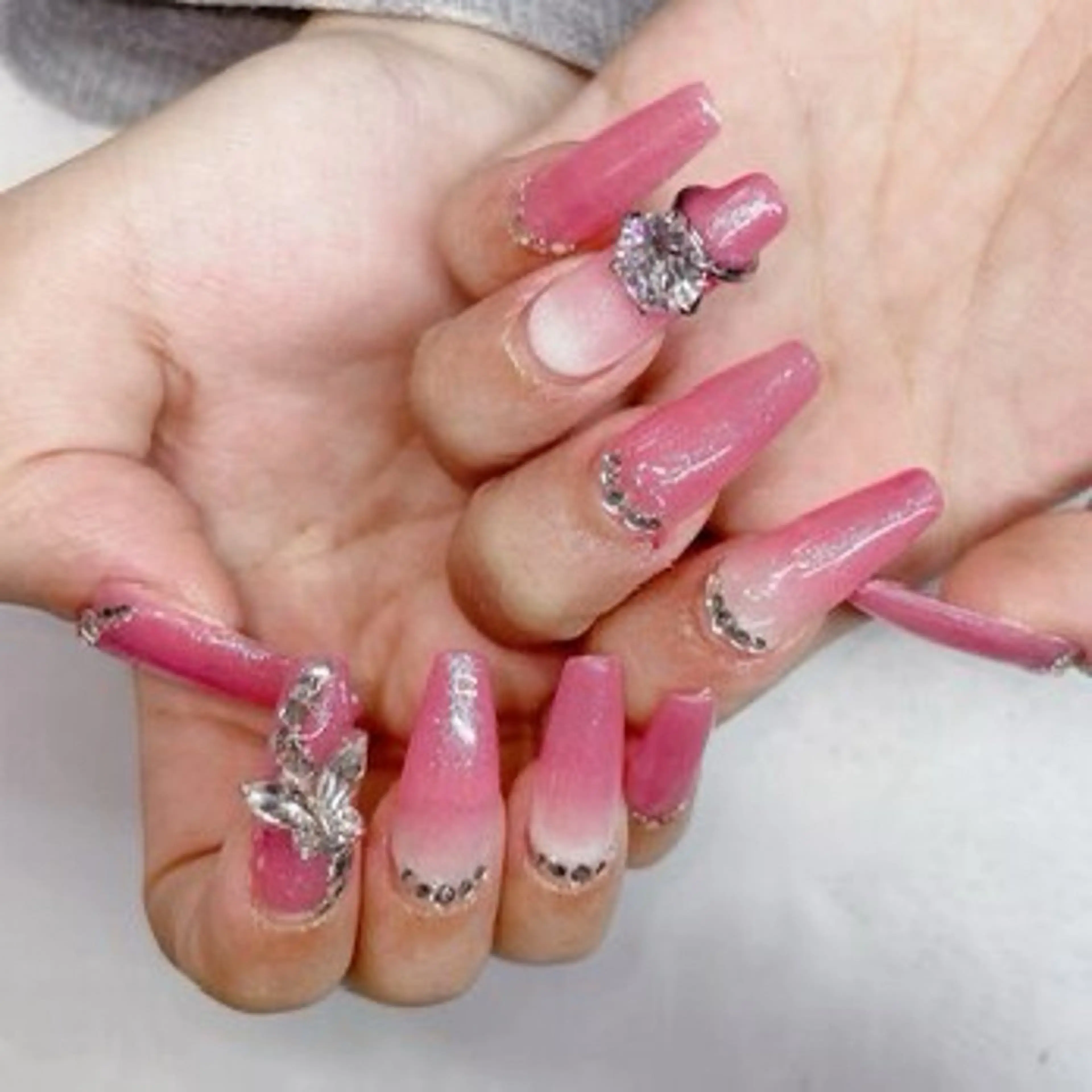 ネイル ハンドネイル ハンドケア 💜MIYA nail川崎店のネイルデザイン