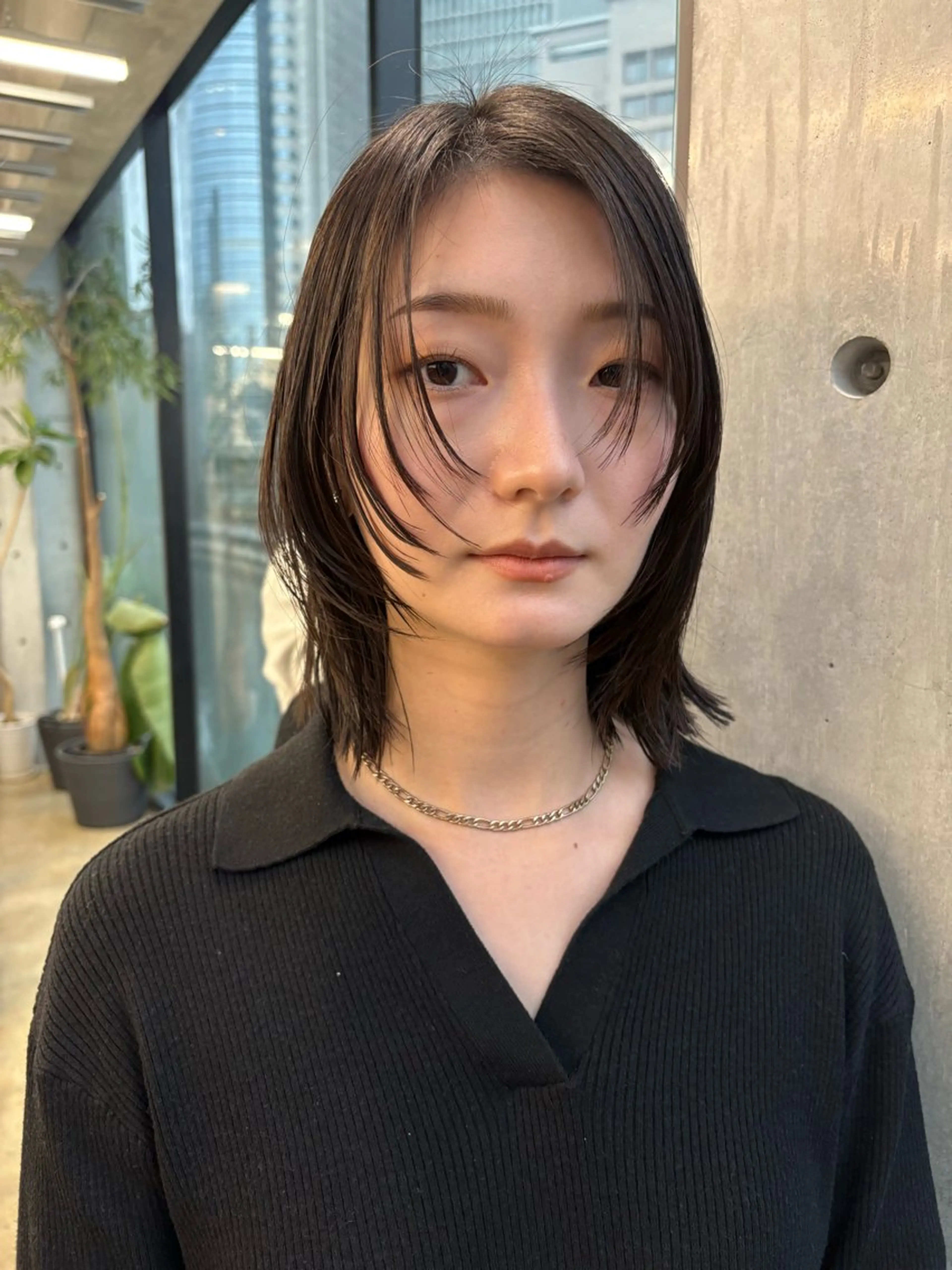 ミディアム カラー ボブレイヤー ボブ レイヤーカット カット ヘアカラー トリートメント 似合わせカット レイヤーボブウルフのヘアスタイル